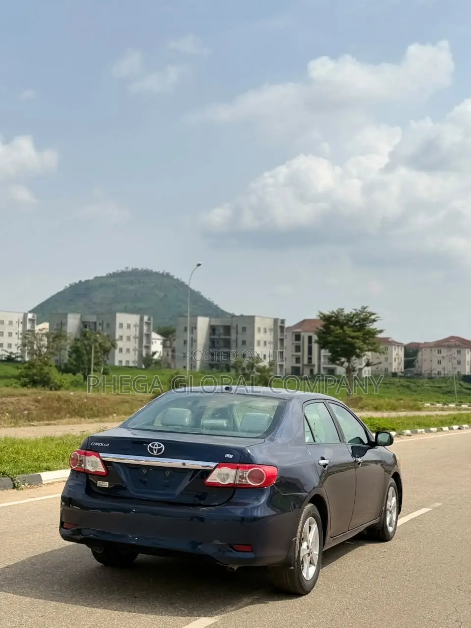 Toyota Corolla LE 4dr Sedan (1.8L 4cyl 4A) 2012 Blue