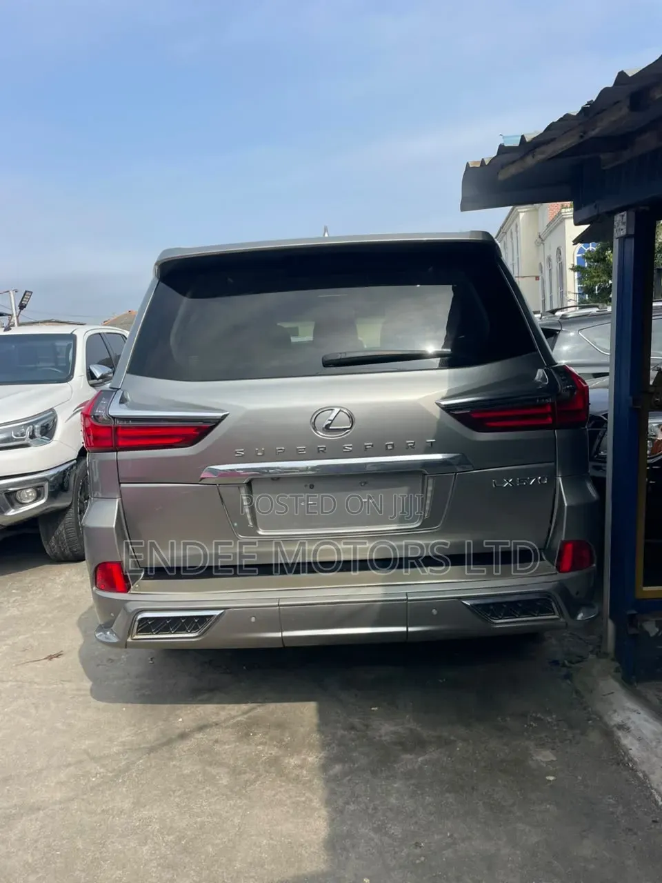 Lexus LX 2017 Gray