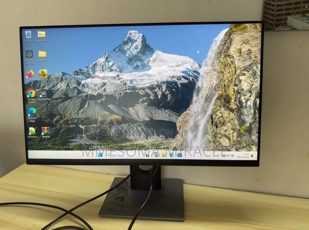 Dell P2722HE 27-Inch Full HD LED Monitor,