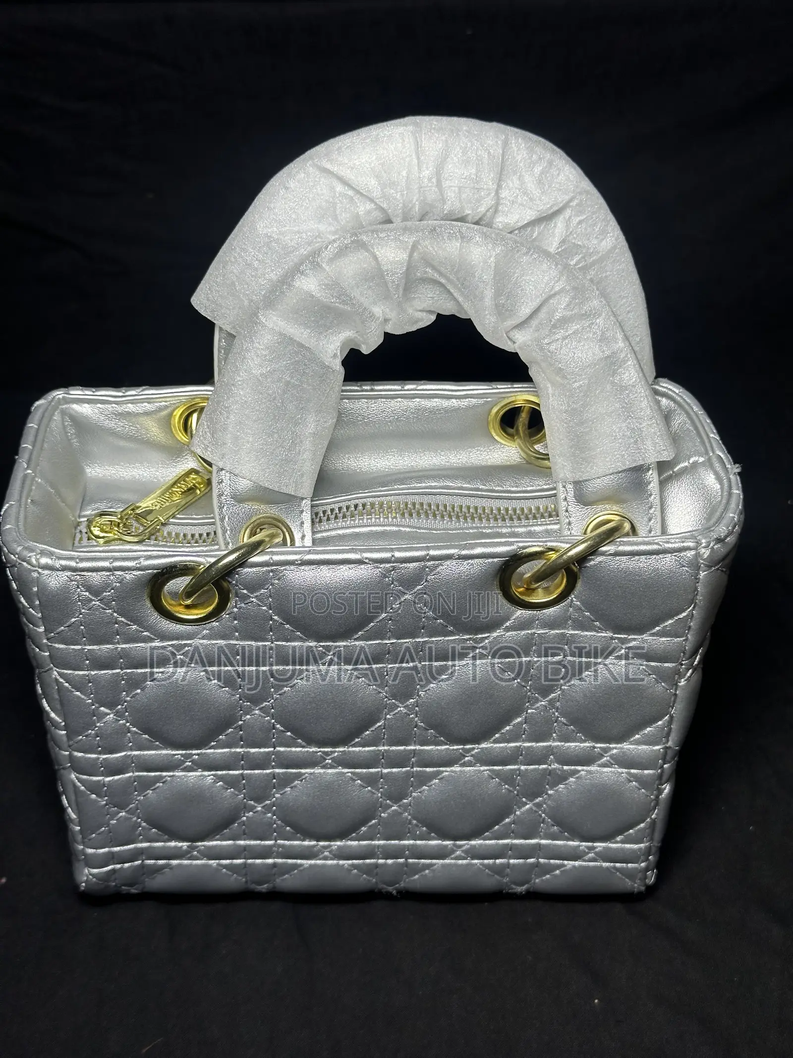Chic Little Hand Bag