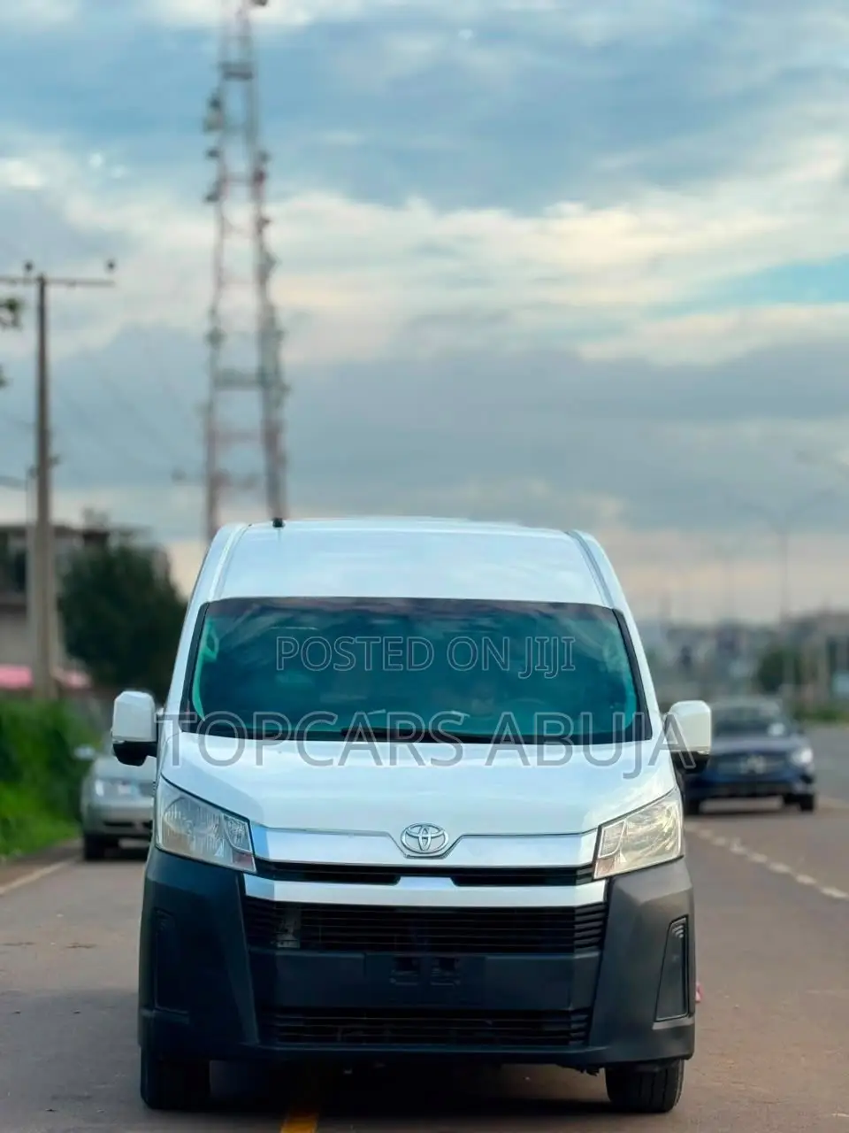 Toyota HiAce 2020 White
