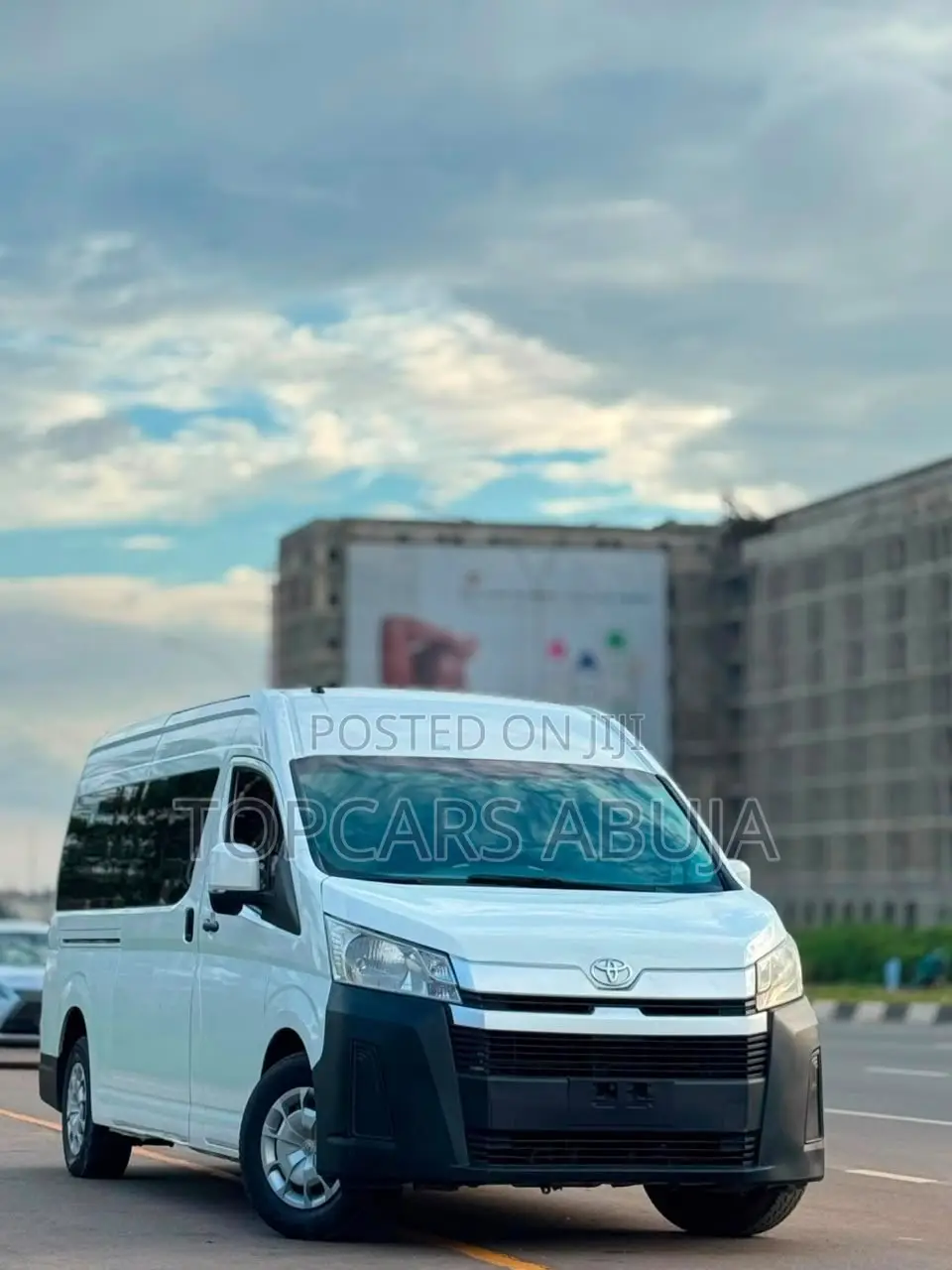 Toyota HiAce 2020 White