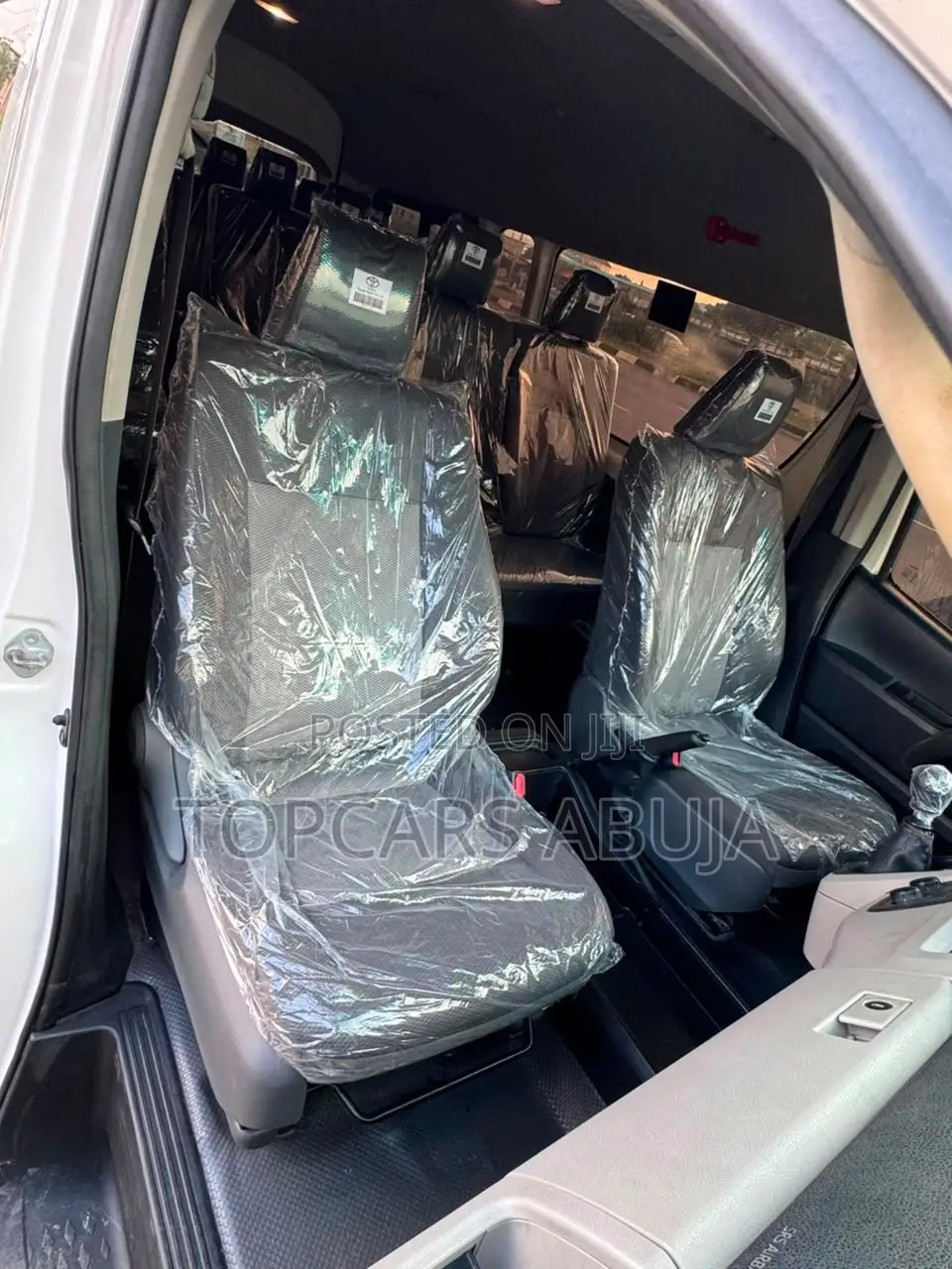 Toyota HiAce 2020 White