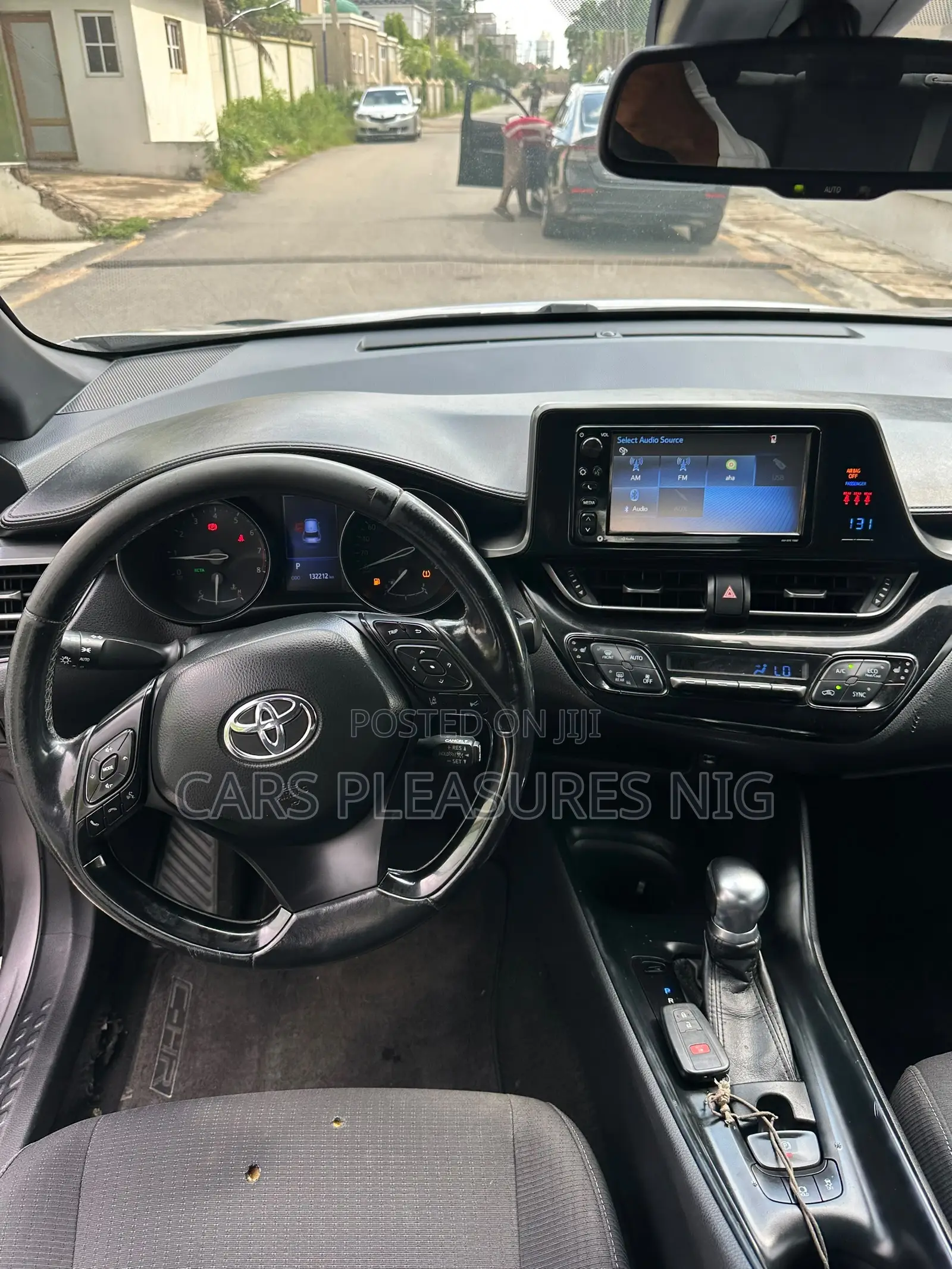 Toyota C-HR 2017 Gray