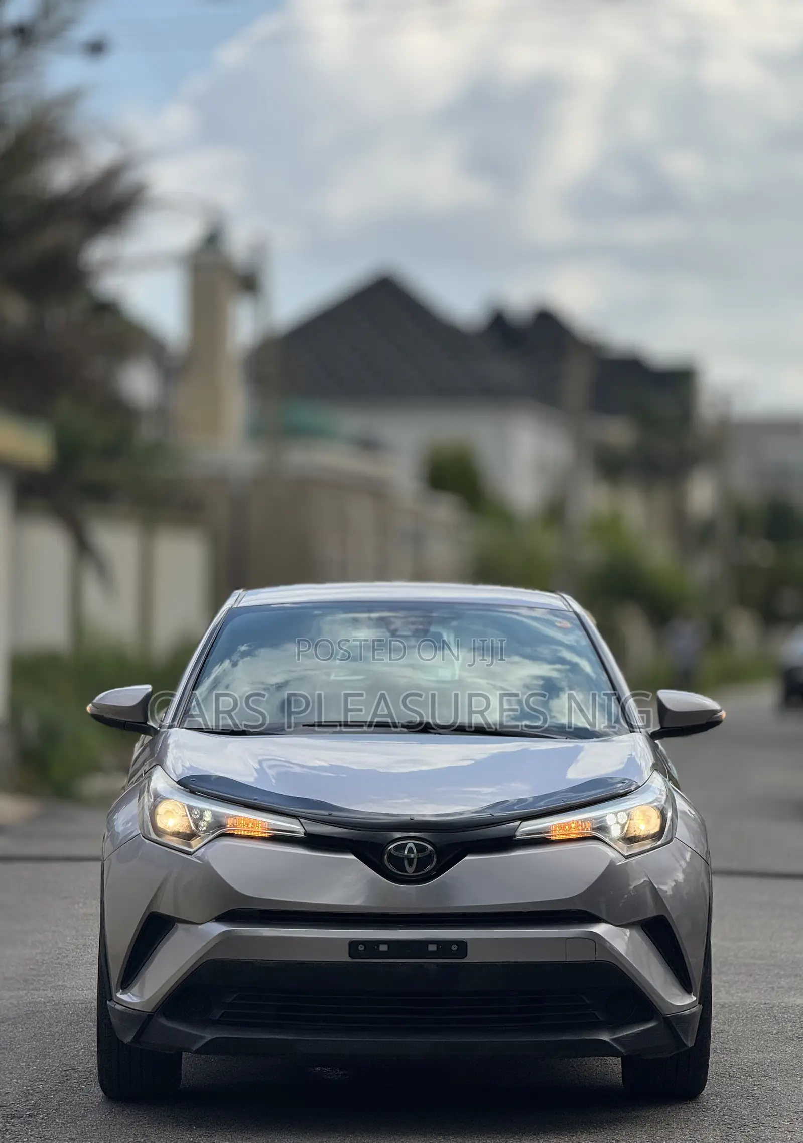 Toyota C-HR 2017 Gray
