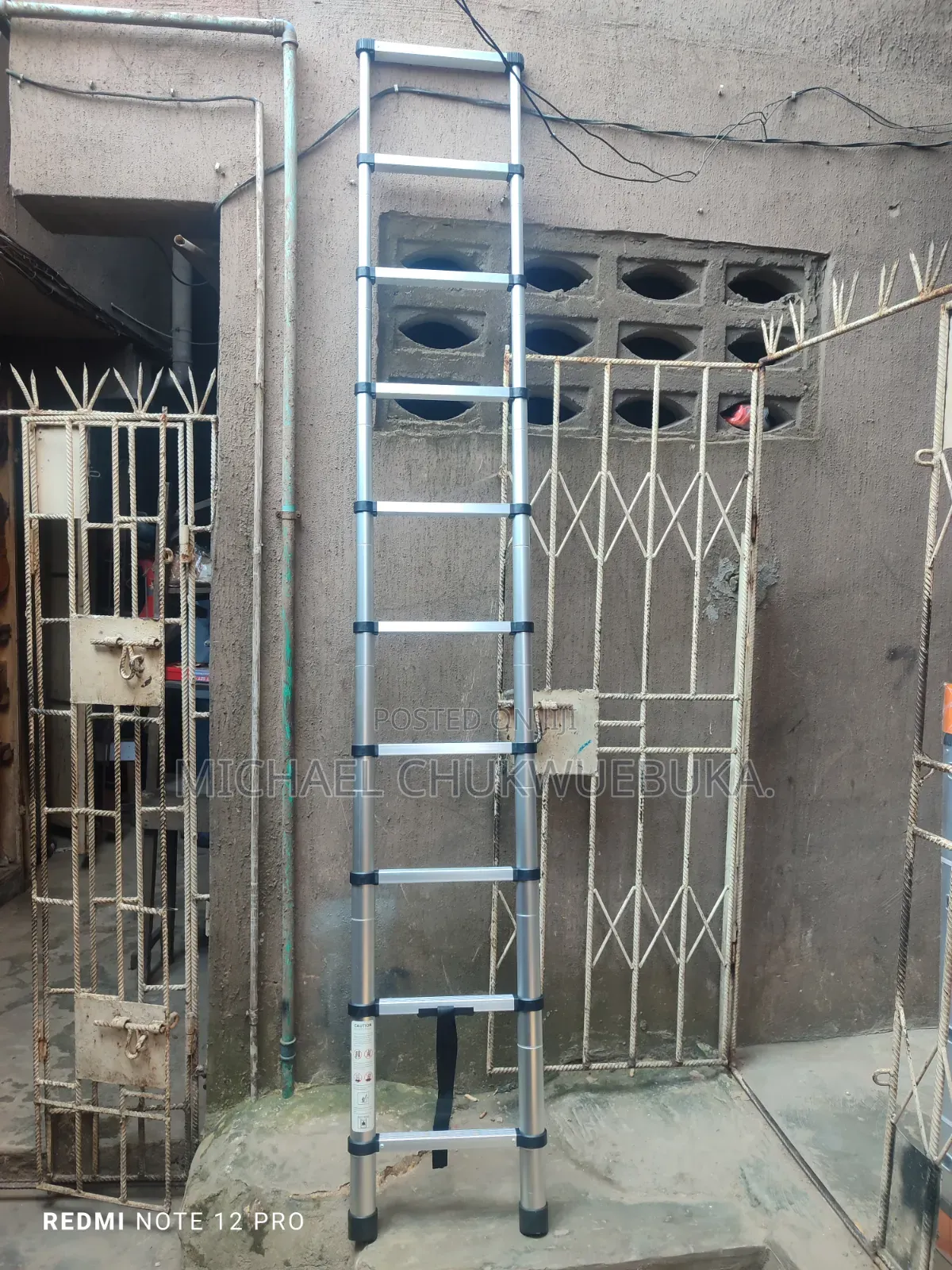 Straight Telescopic Ladder 2.9m
