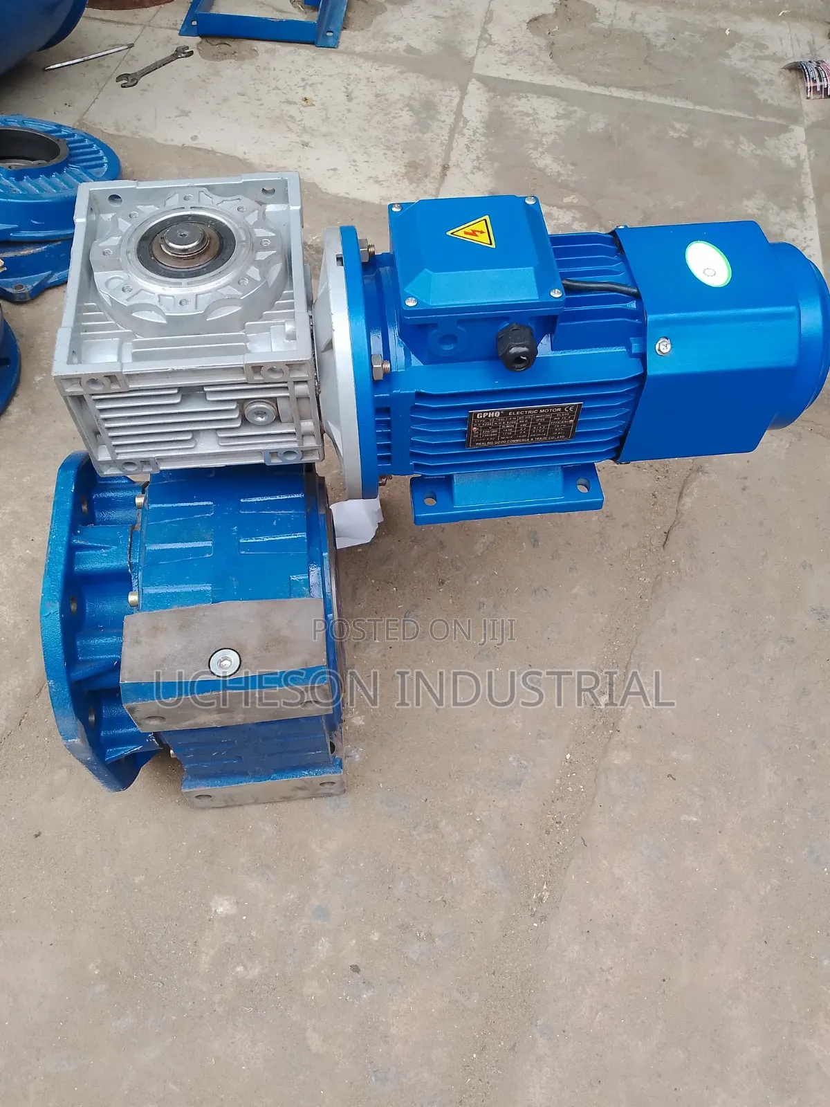 Break Motor With Double Gearbox