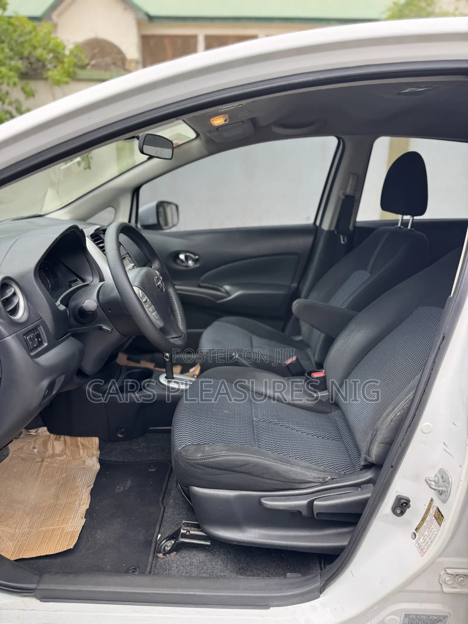 Nissan Versa 2016 White