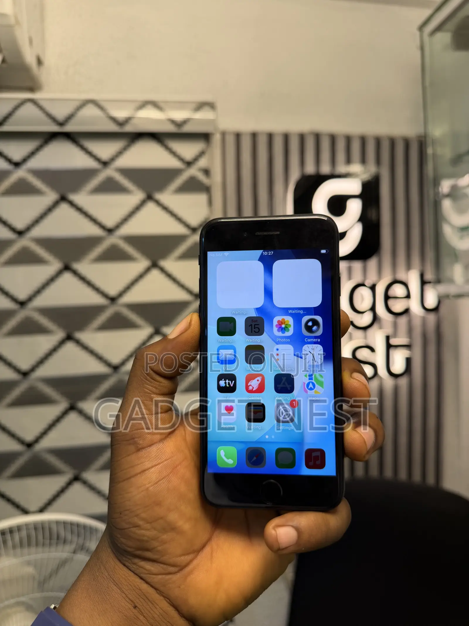 Apple iPhone SE (2020) 128 GB Black