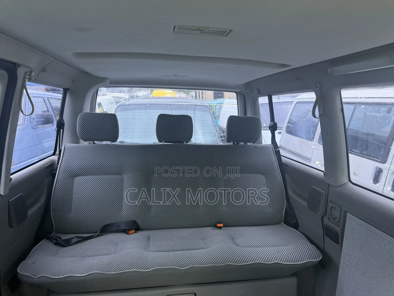 Volkswagen Transporter 2009 Green