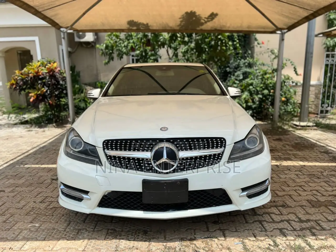 Mercedes-Benz C300 2012 White