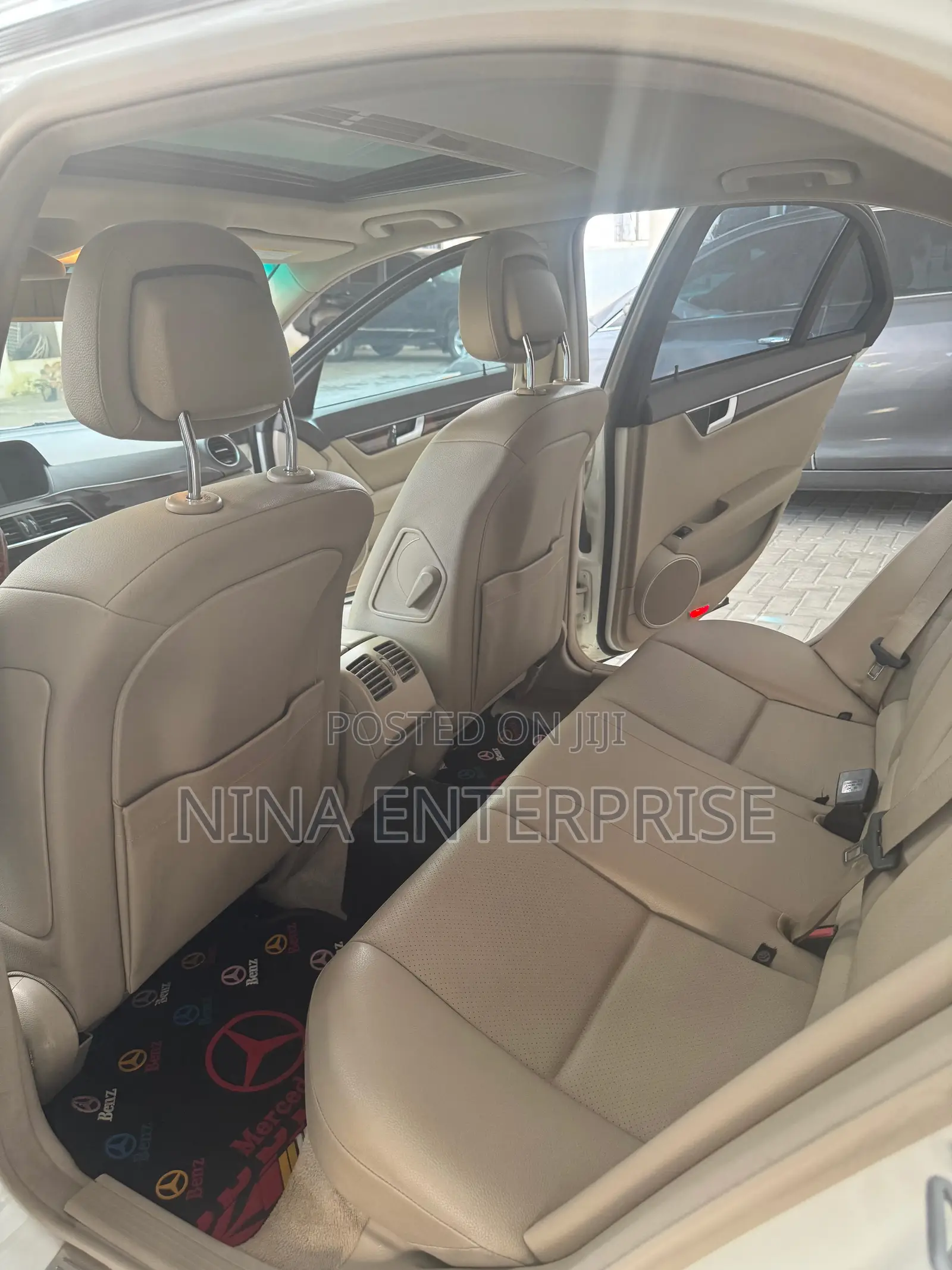 Mercedes-Benz C300 2012 White