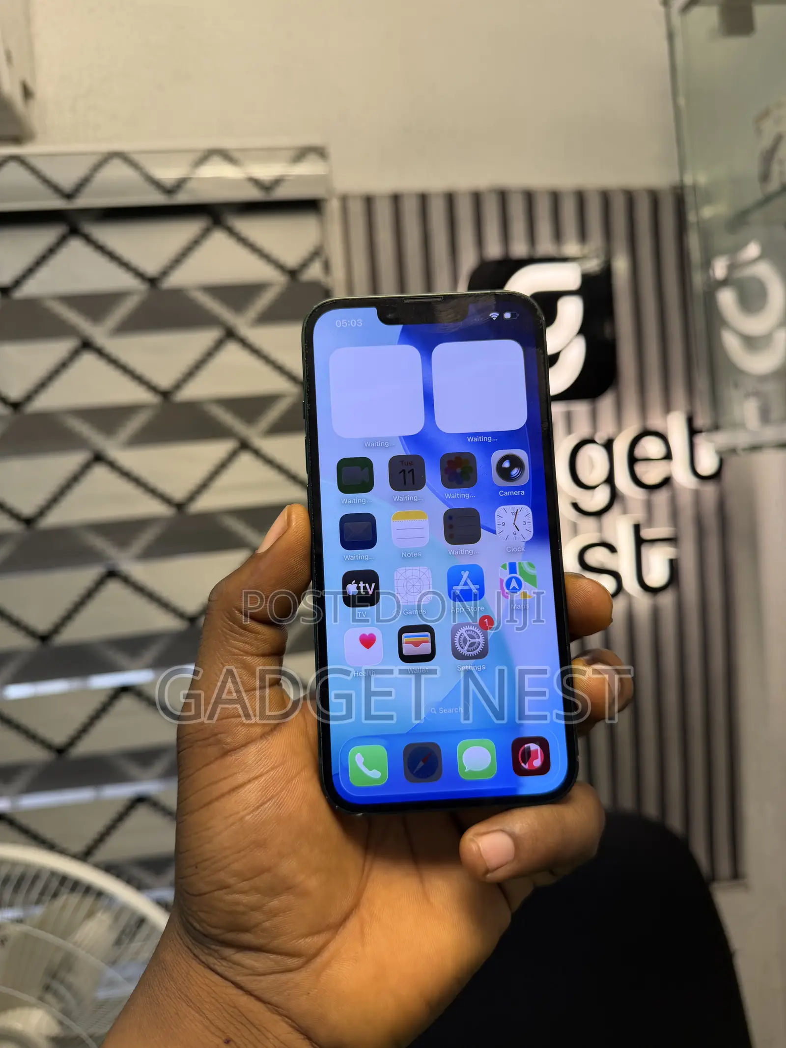 Apple iPhone 13 128 GB Green