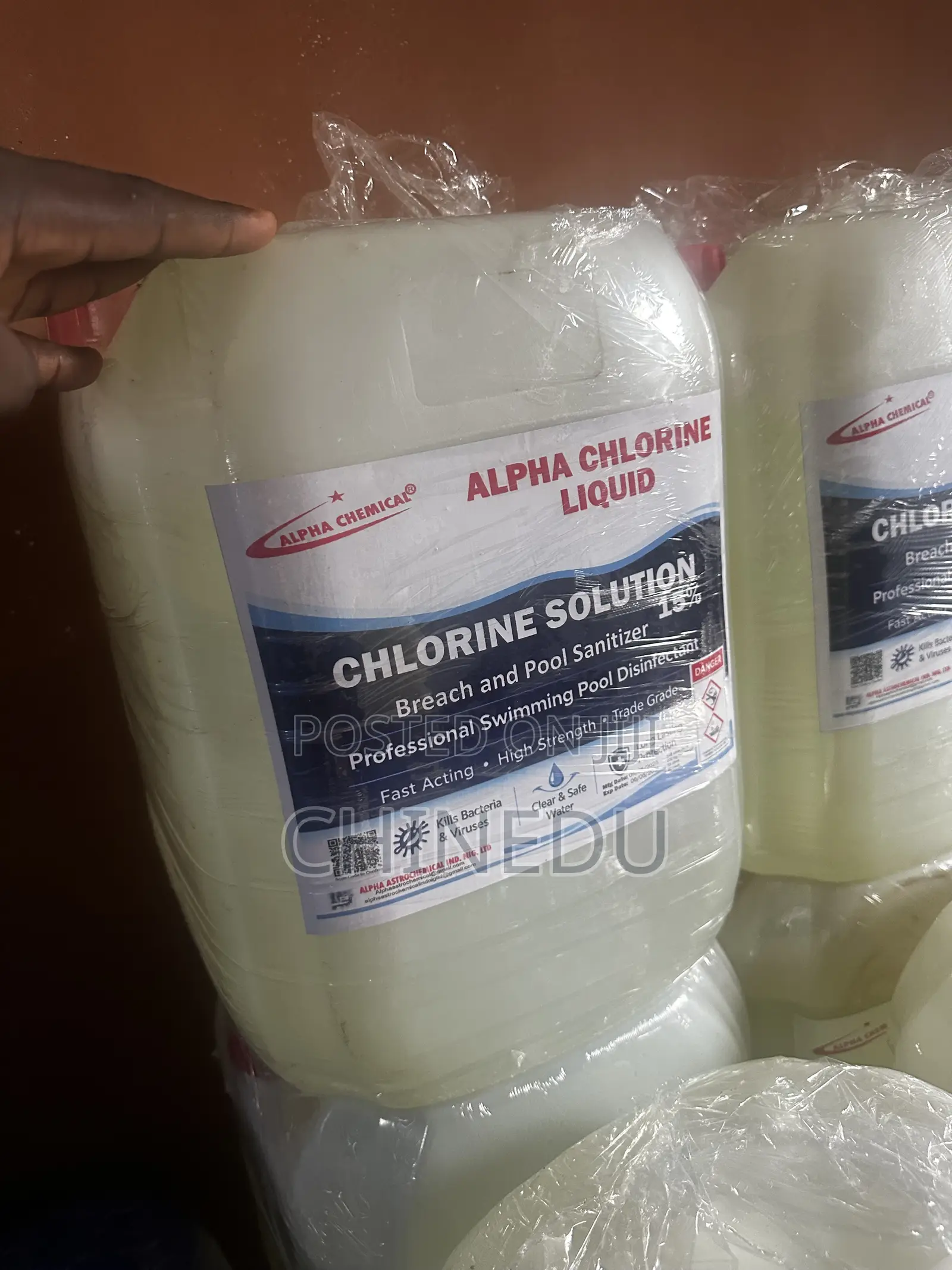 CHLORINE LIQUID 15% - Chlorine Solution 20L