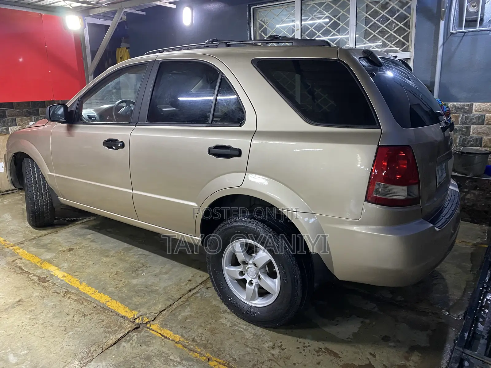 Kia Sorento 3.5 LX 2006 Gold