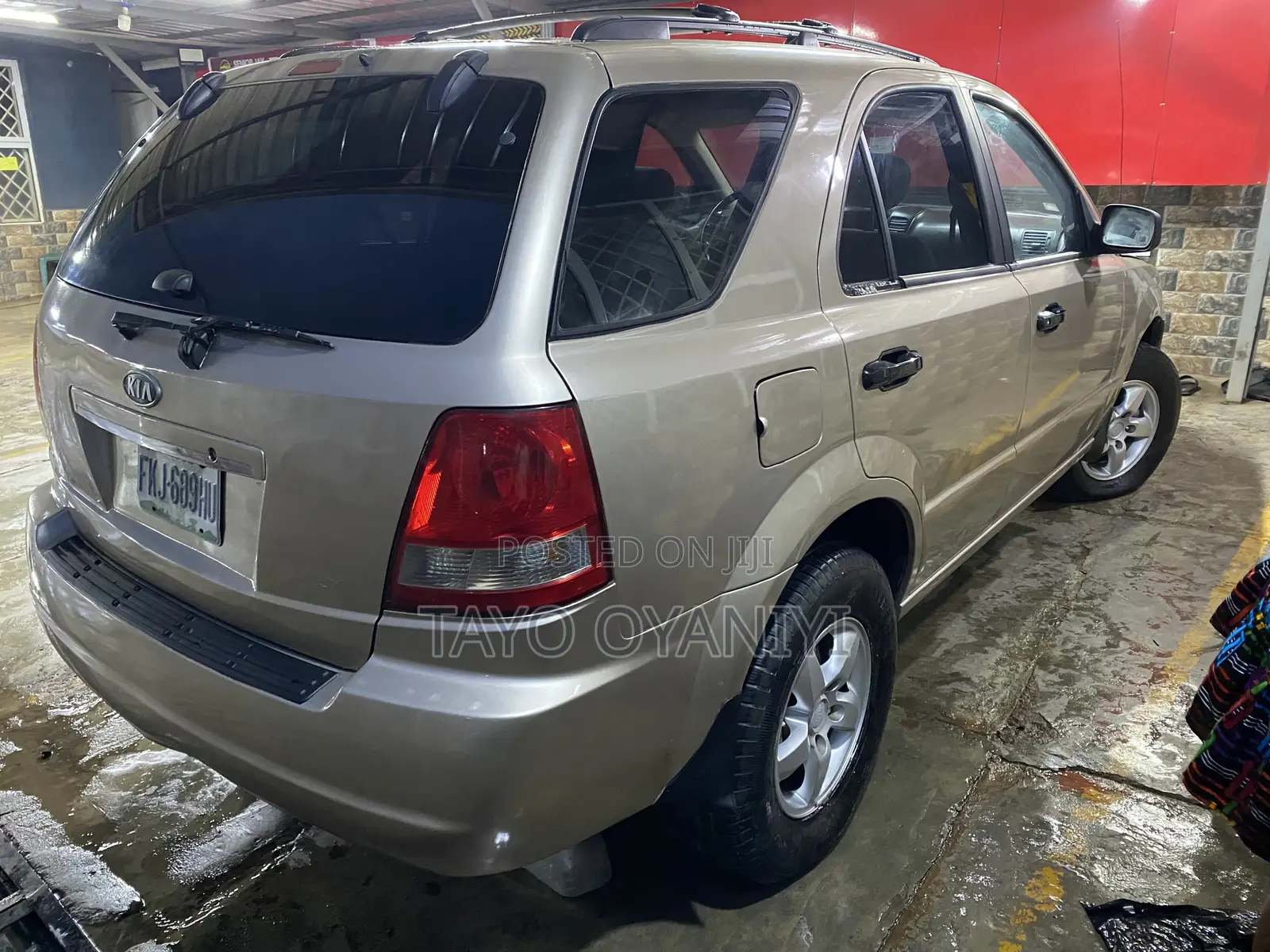 Kia Sorento 3.5 LX 2006 Gold