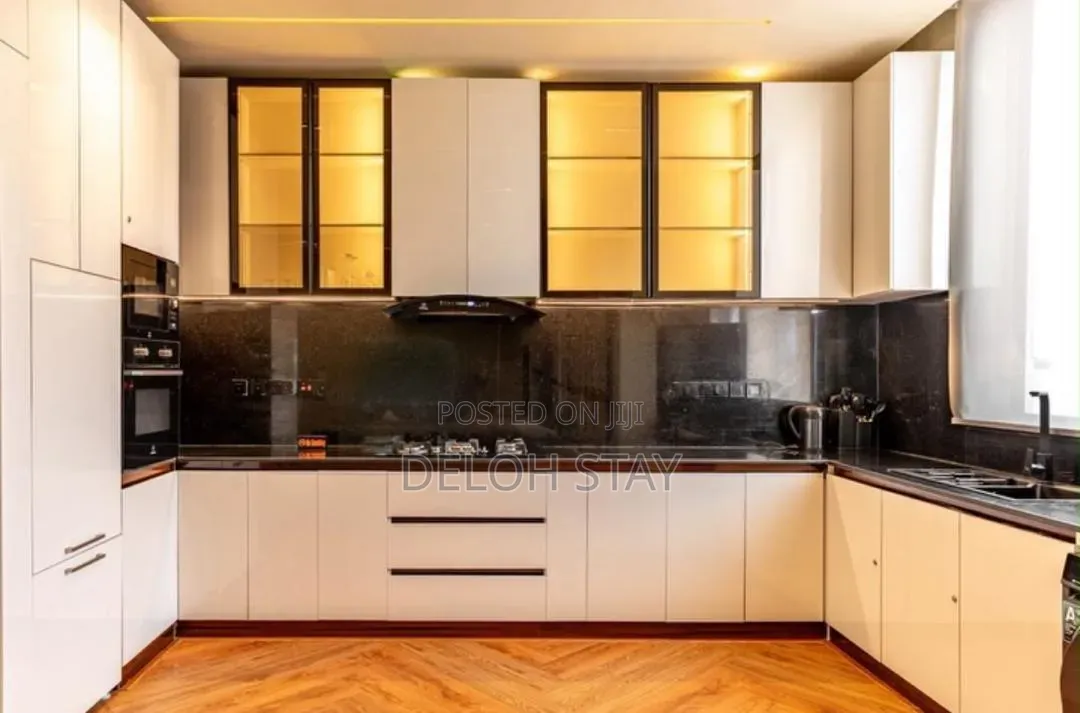 2 Bedroom Luxury Apartment