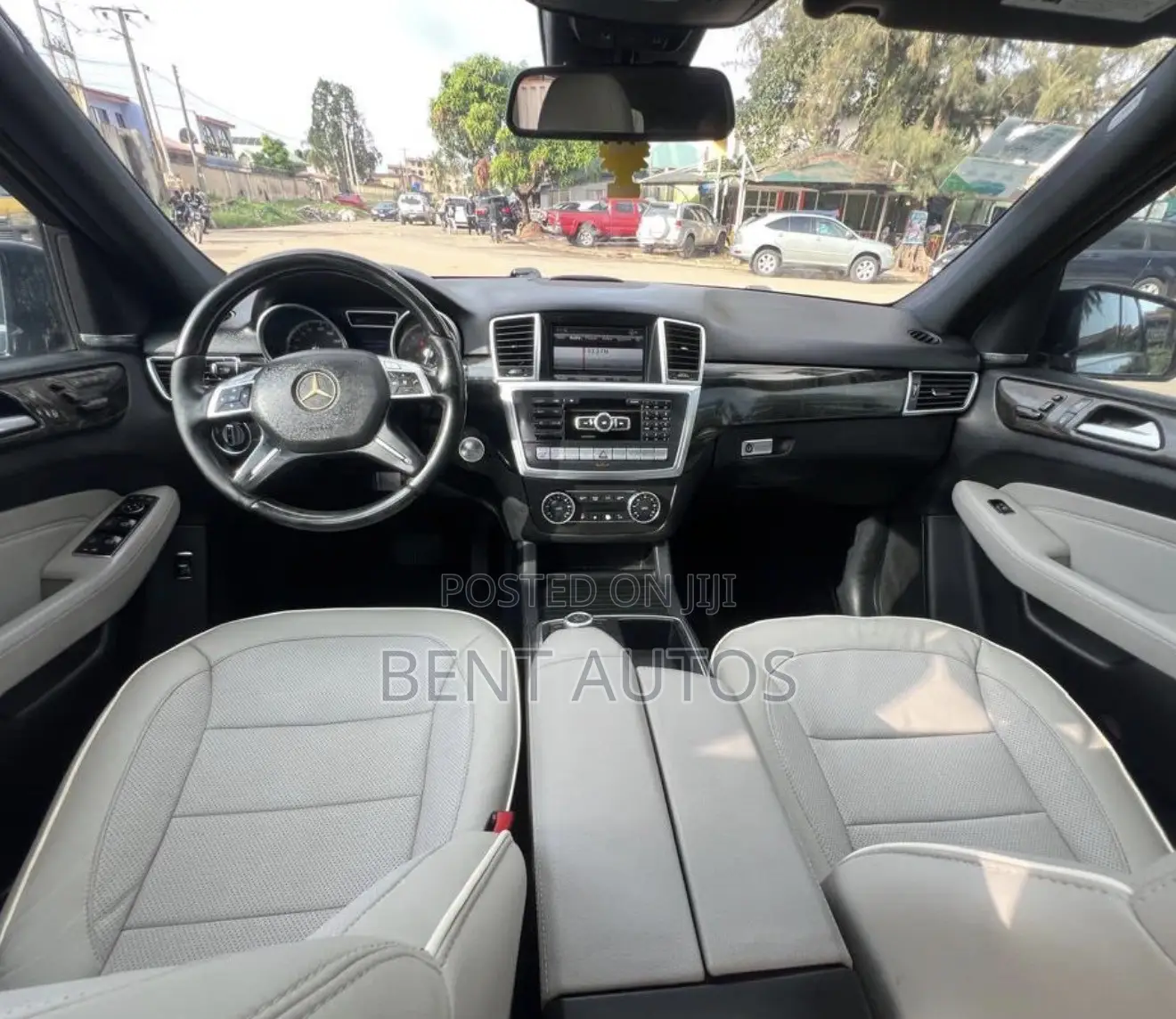 Mercedes-Benz M Class ML350 4MATIC 4dr SUV AWD (3.5L 6cyl 7A) 2014