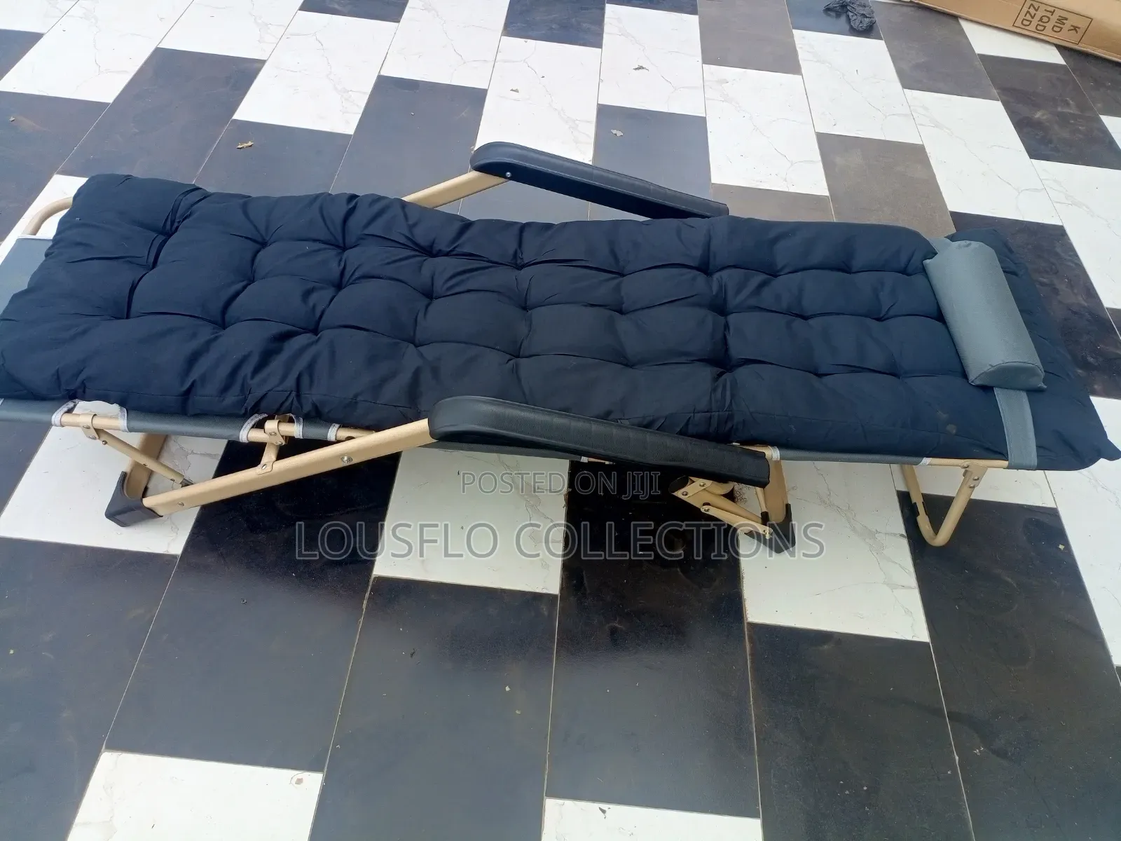 Your High Quality Reclining Relaxing Foldable Chair/Bed
