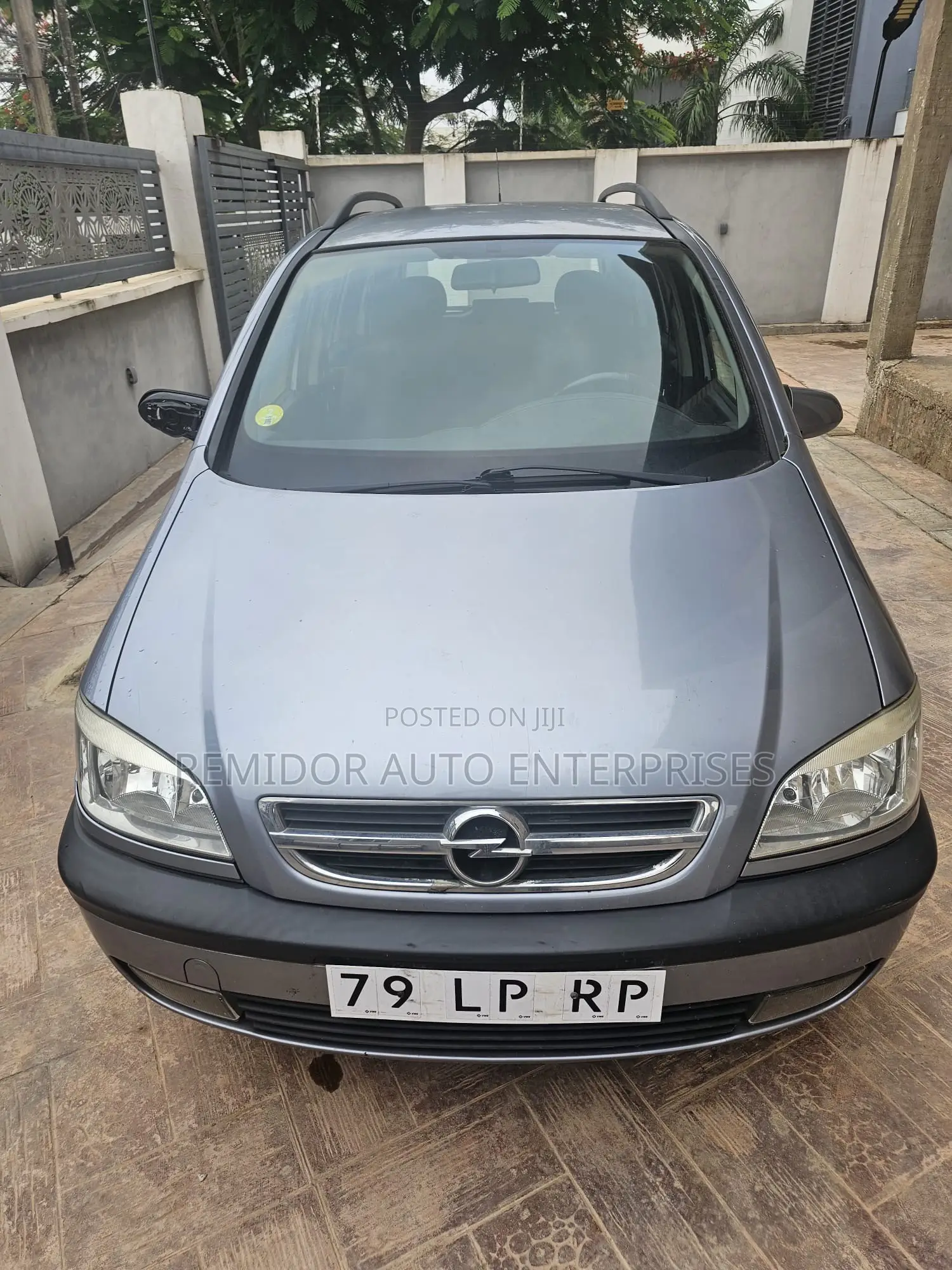 Opel Zafira 2004 Gray