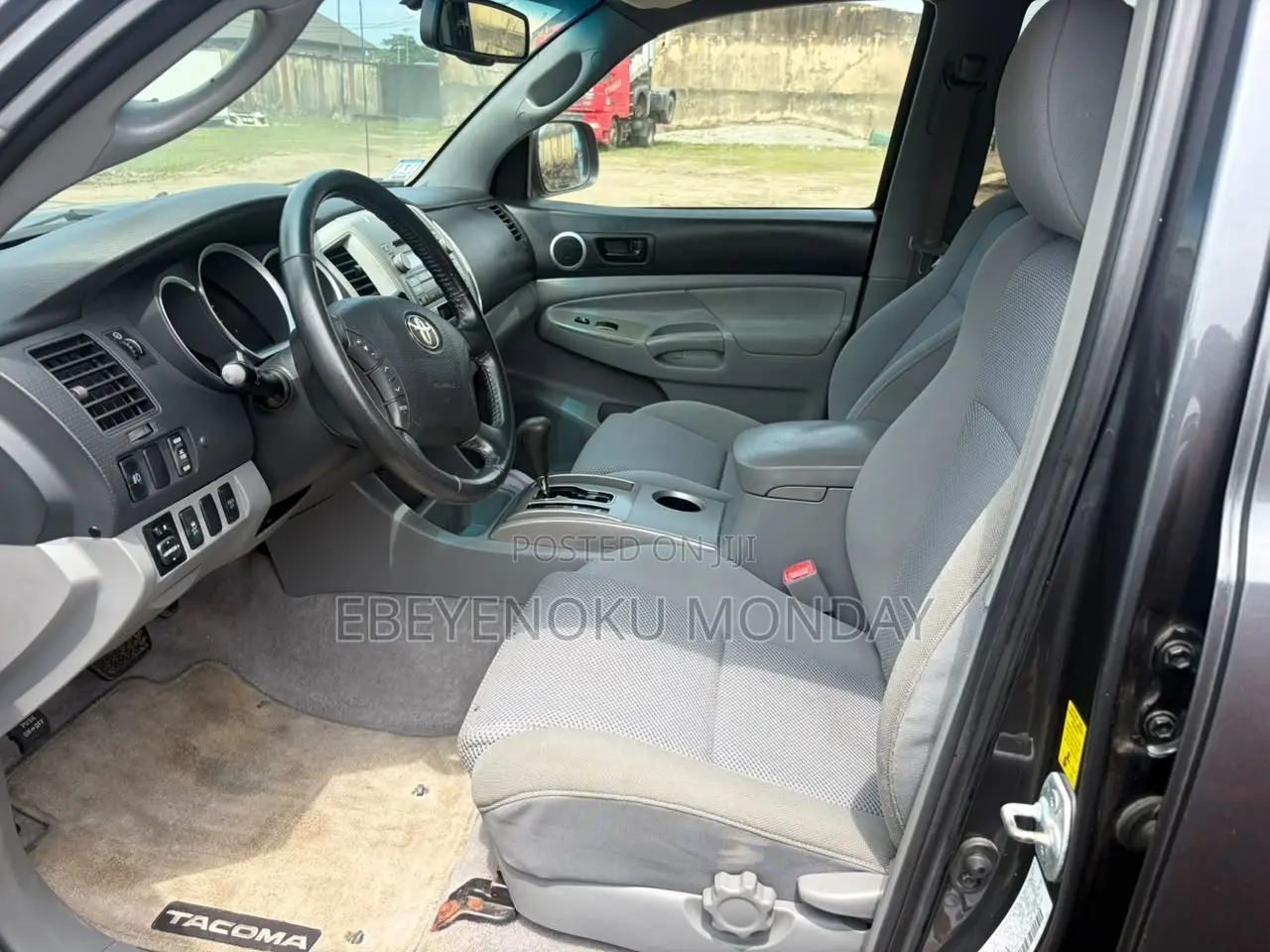 Toyota Tacoma Double Cab V6 Automatic 2011 Gray