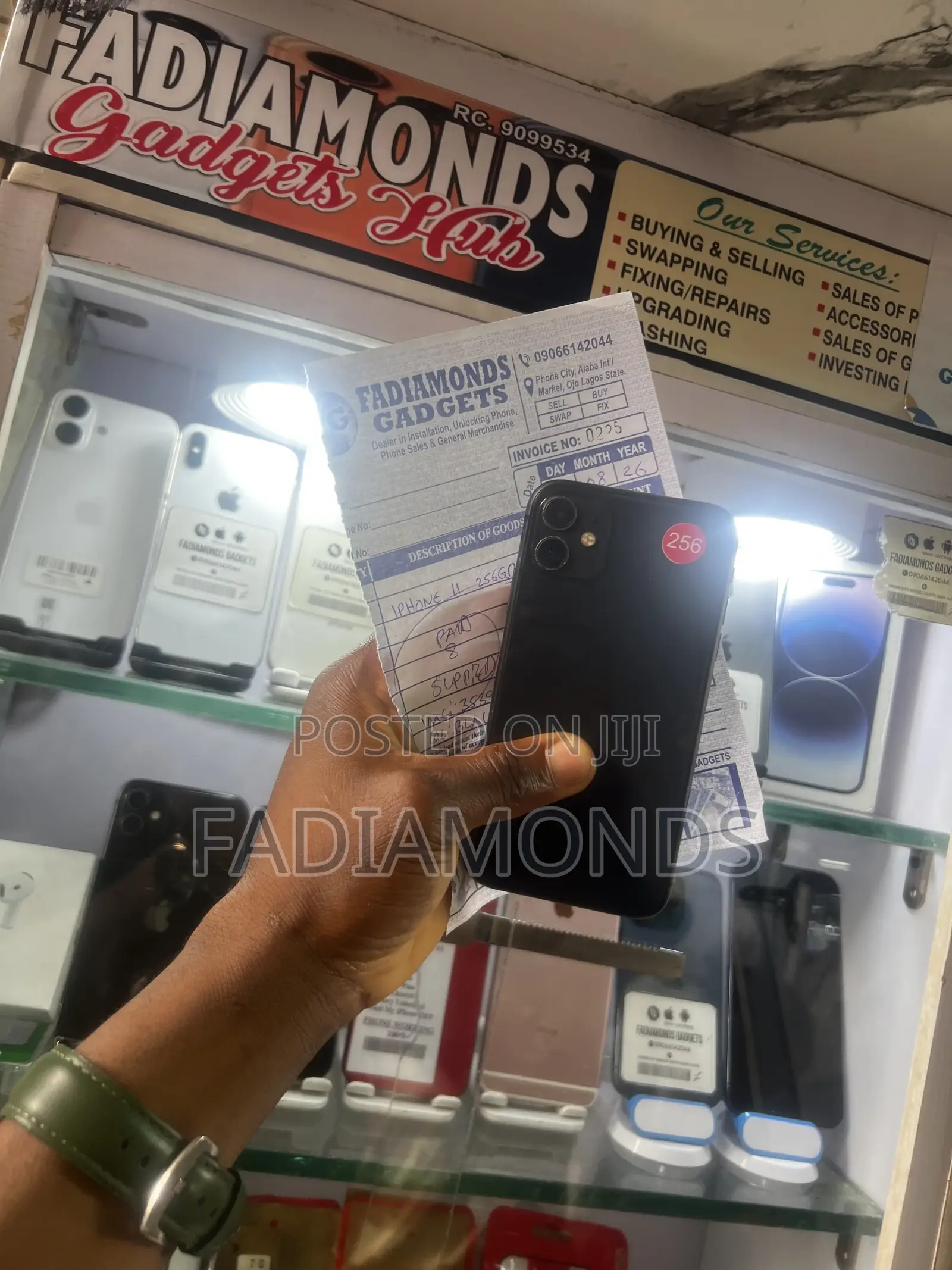 New Apple iPhone 11 256 GB Black