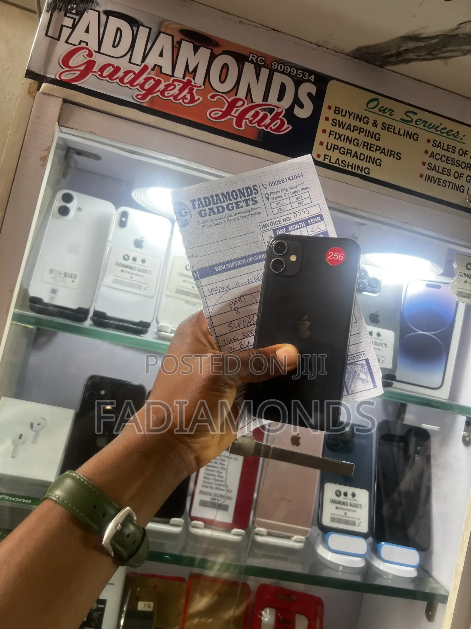 New Apple iPhone 11 256 GB Black