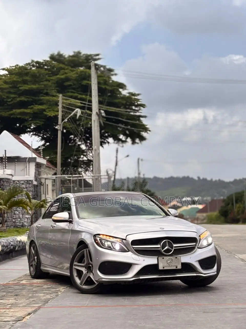 Mercedes-Benz C400 2018 Silver