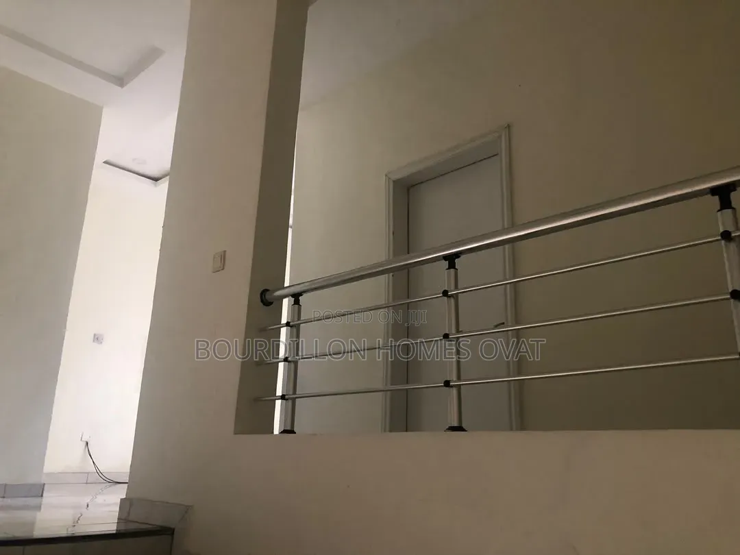 4bdrm Duplex in Lekki County Lagos for rent