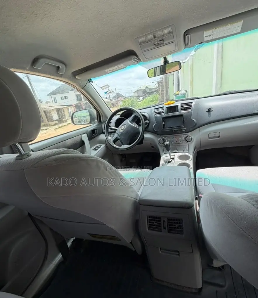 Toyota Highlander 2008 Gray