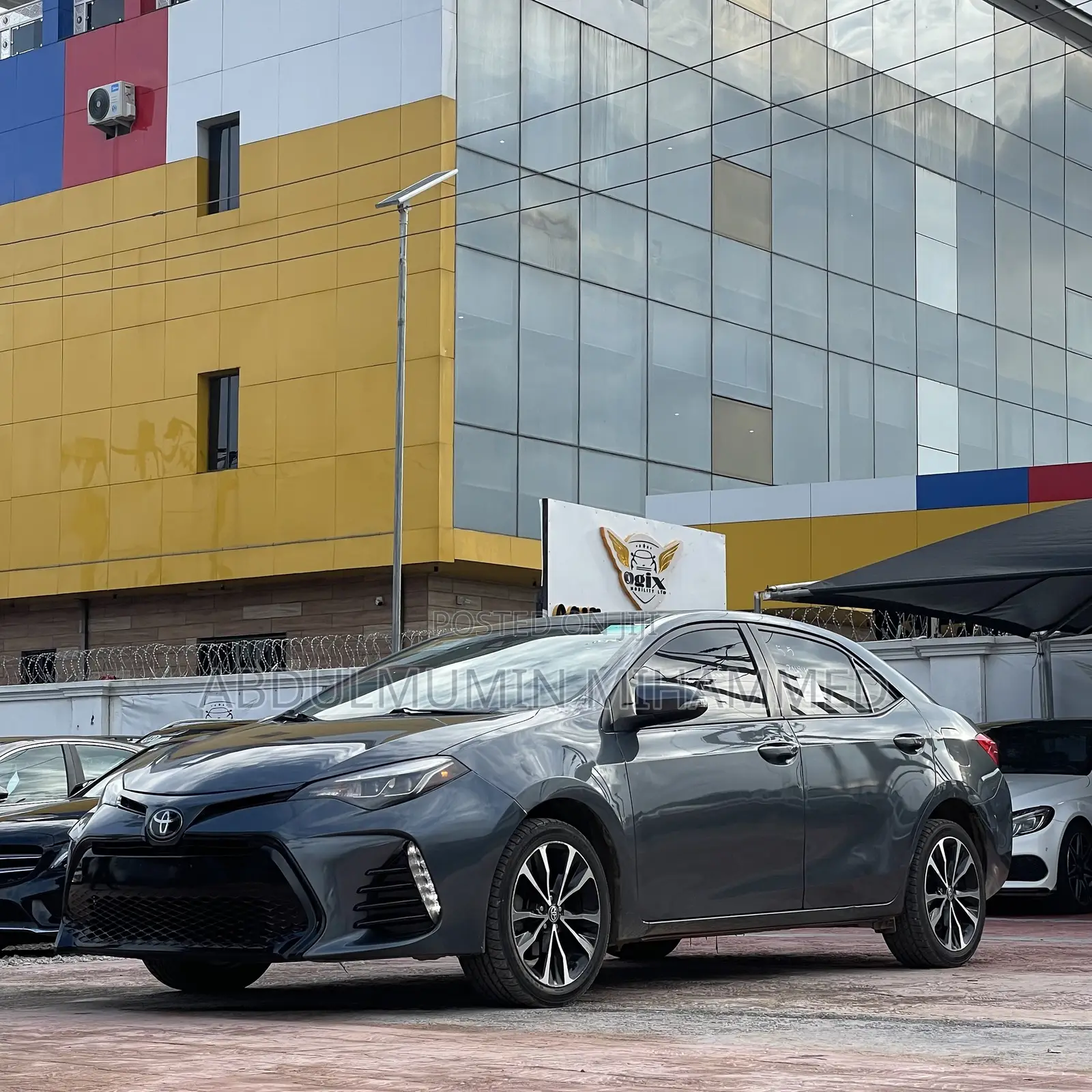 Toyota Corolla 2018 Blue
