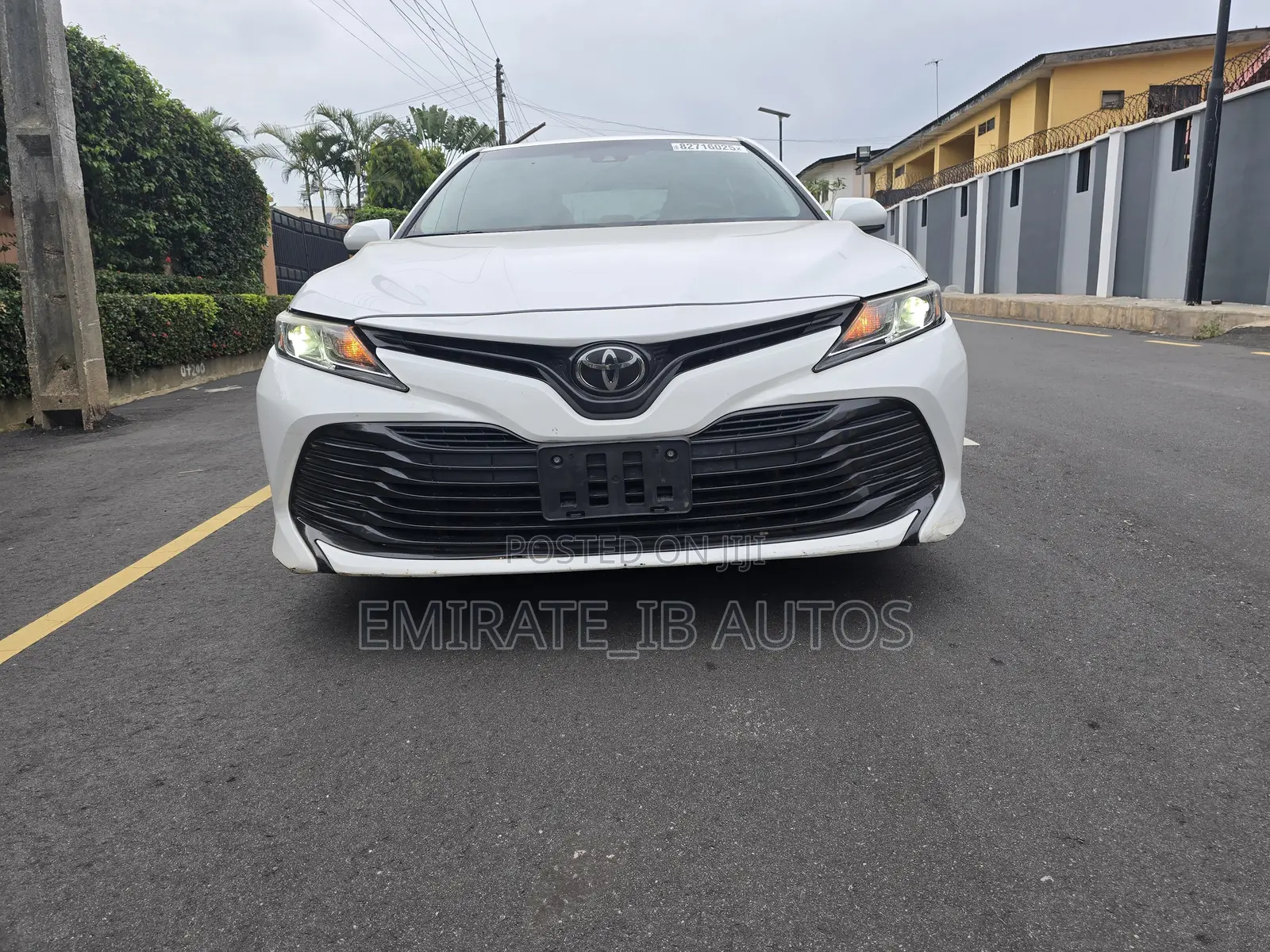 Toyota Camry LE (2.5L 4cyl 8A) 2019 Off white