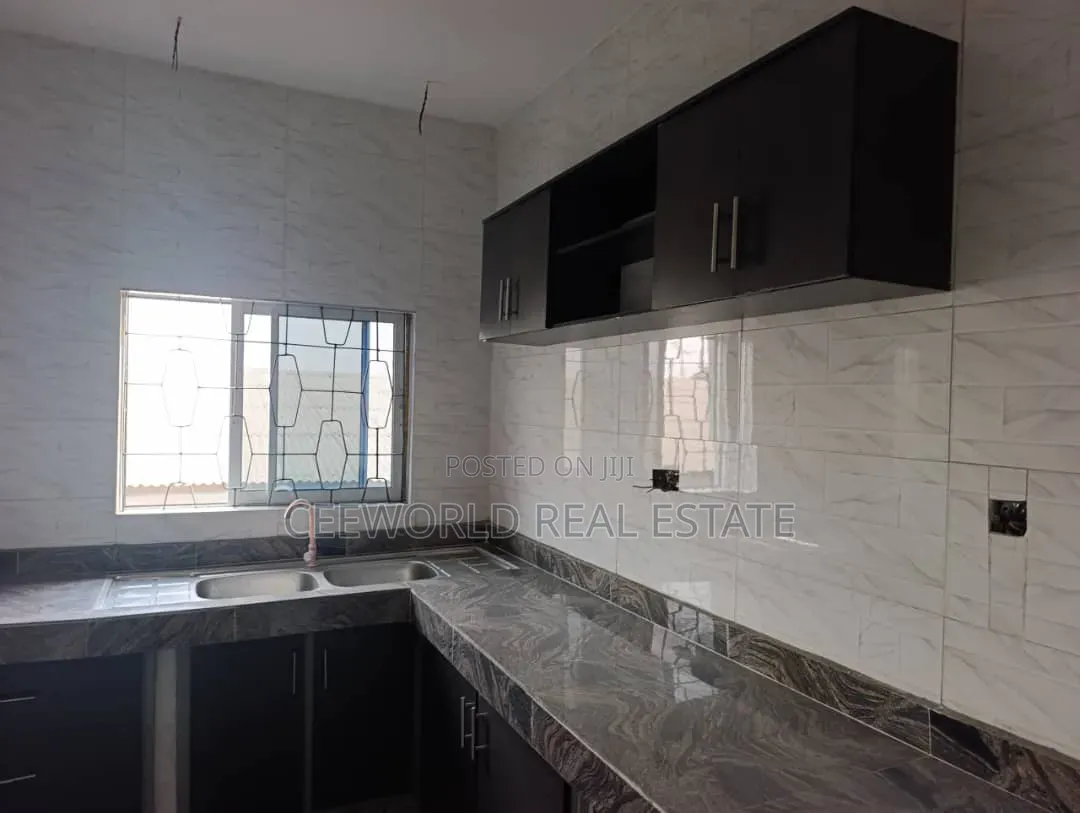 3bdrm Apartment in Felele Challenge for rent