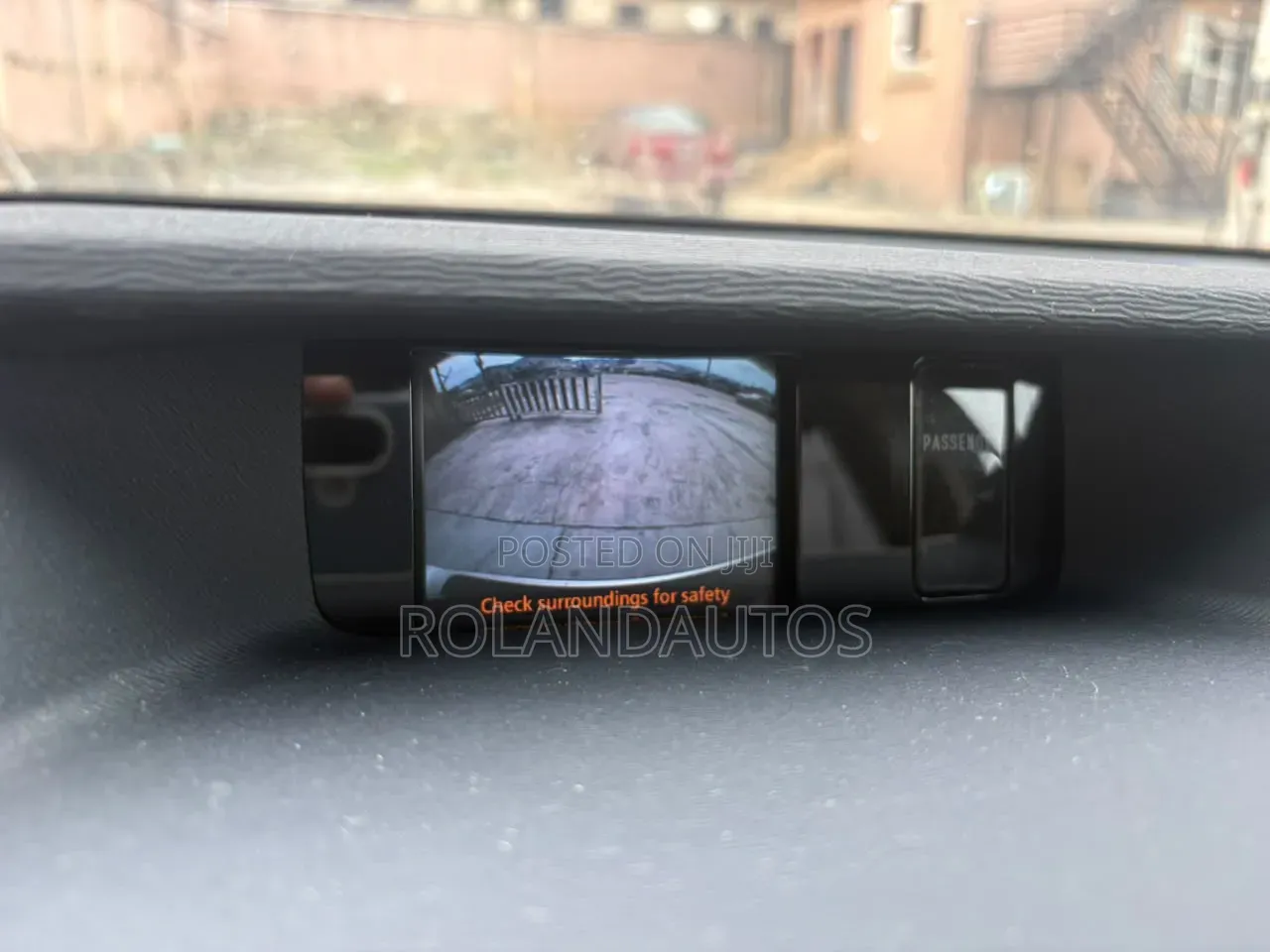 Toyota Sienna 2011 Gold