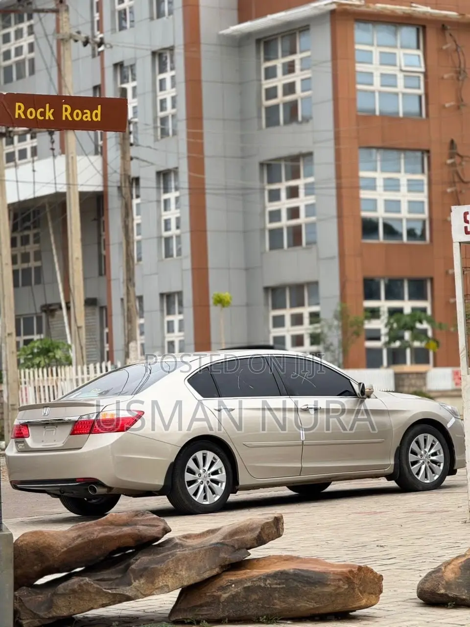 Honda Accord 2013 Gold