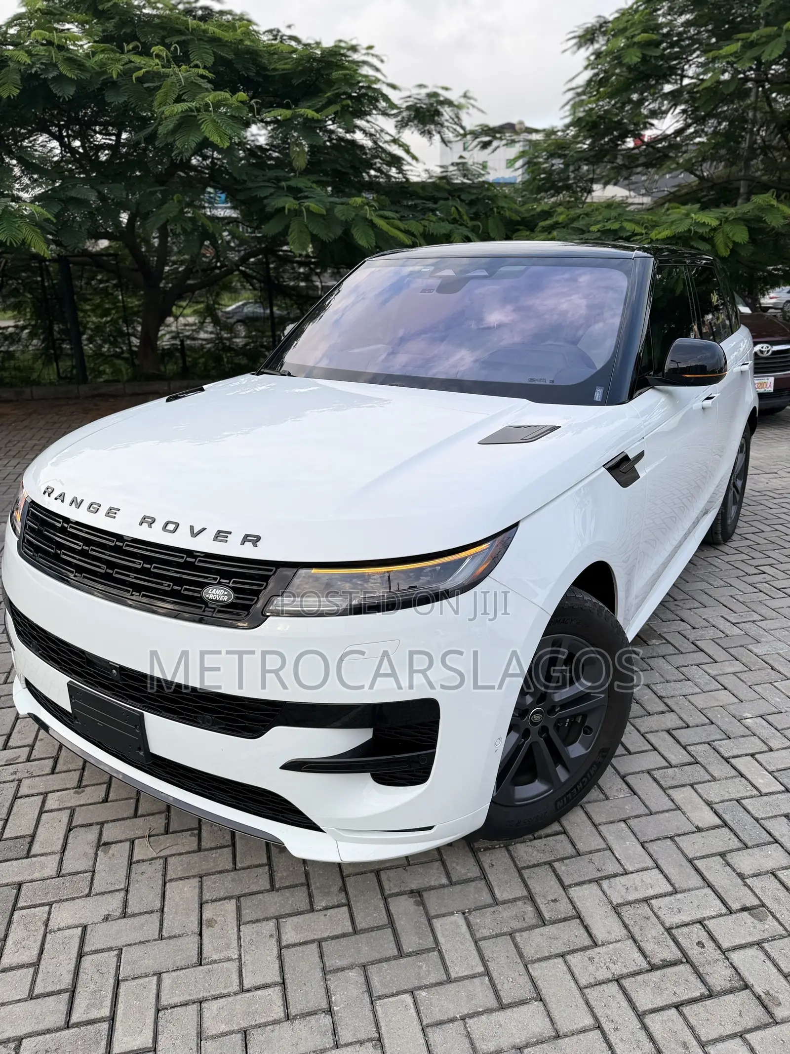 Land Rover Range Rover Sport P400 SE Dynamic 4WD 2023 White