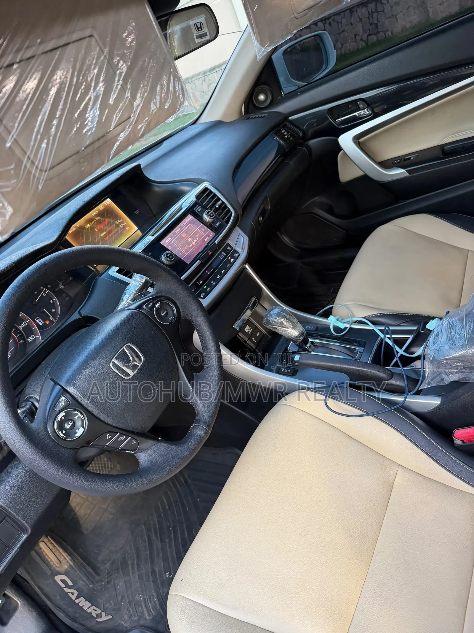 Honda Civic 2013 White
