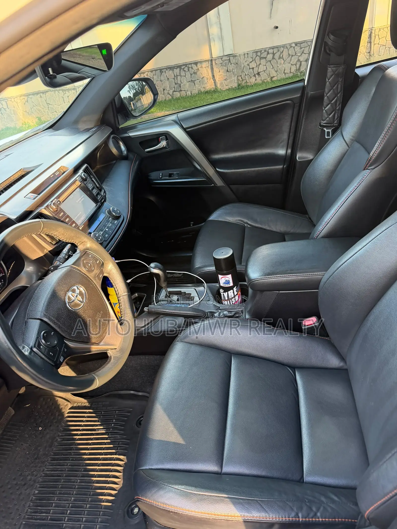 Toyota RAV4 2018 White