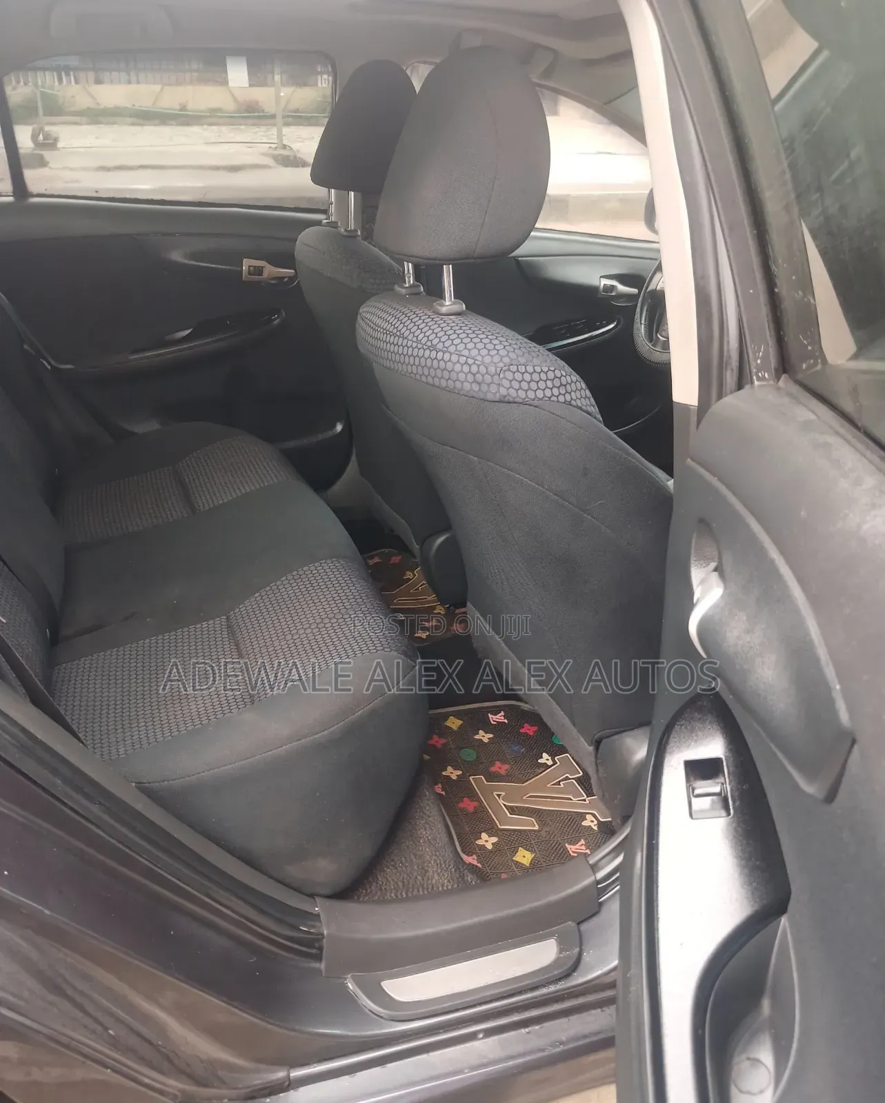 Toyota Corolla 2010 Black