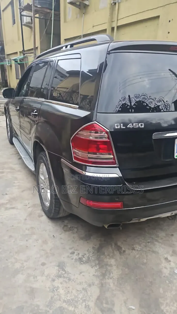 Mercedes-Benz GL-Class 2009 Black