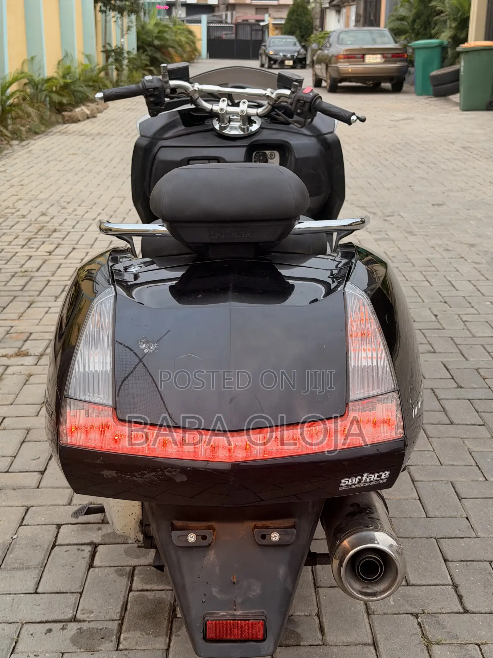 Yamaha 2012 Black