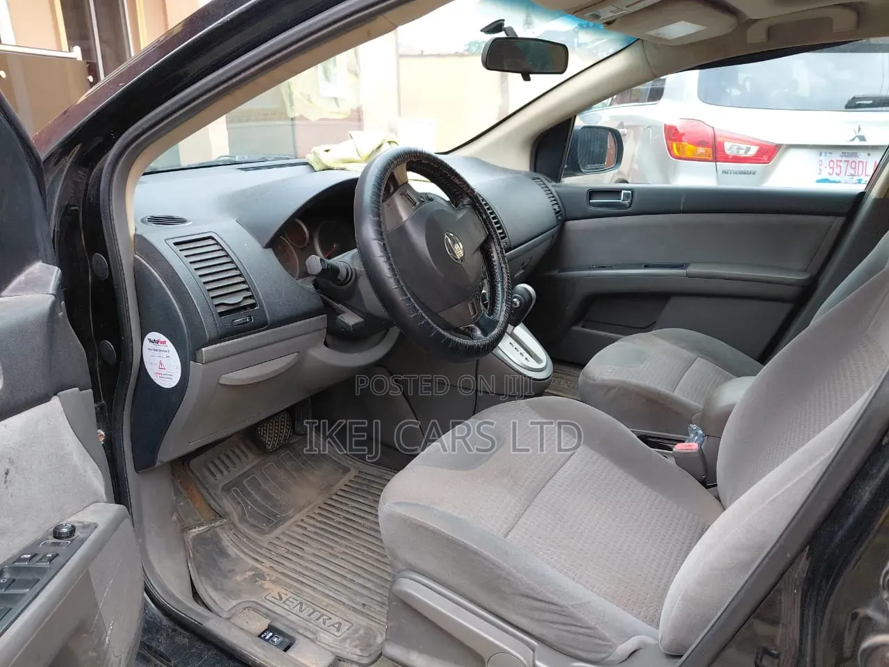 Nissan Sentra 2009 Black