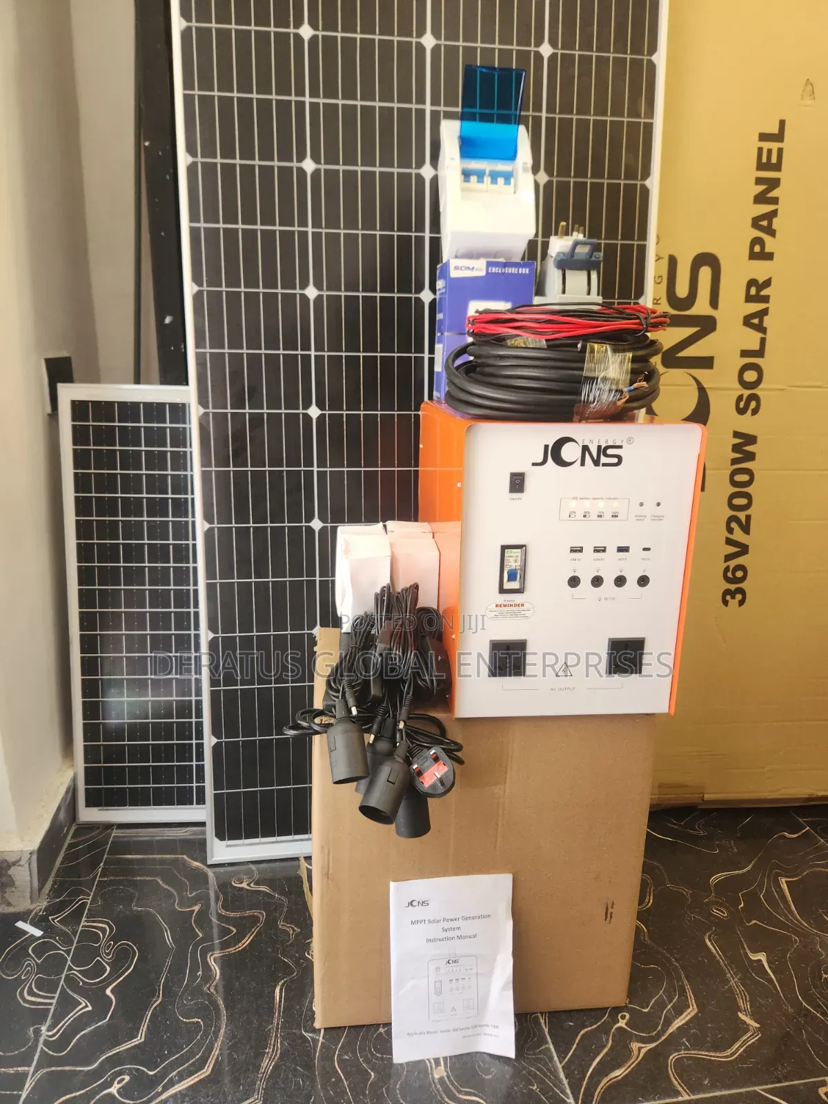 1000W Portable Solar Generator With 1kWh Lithium Battery