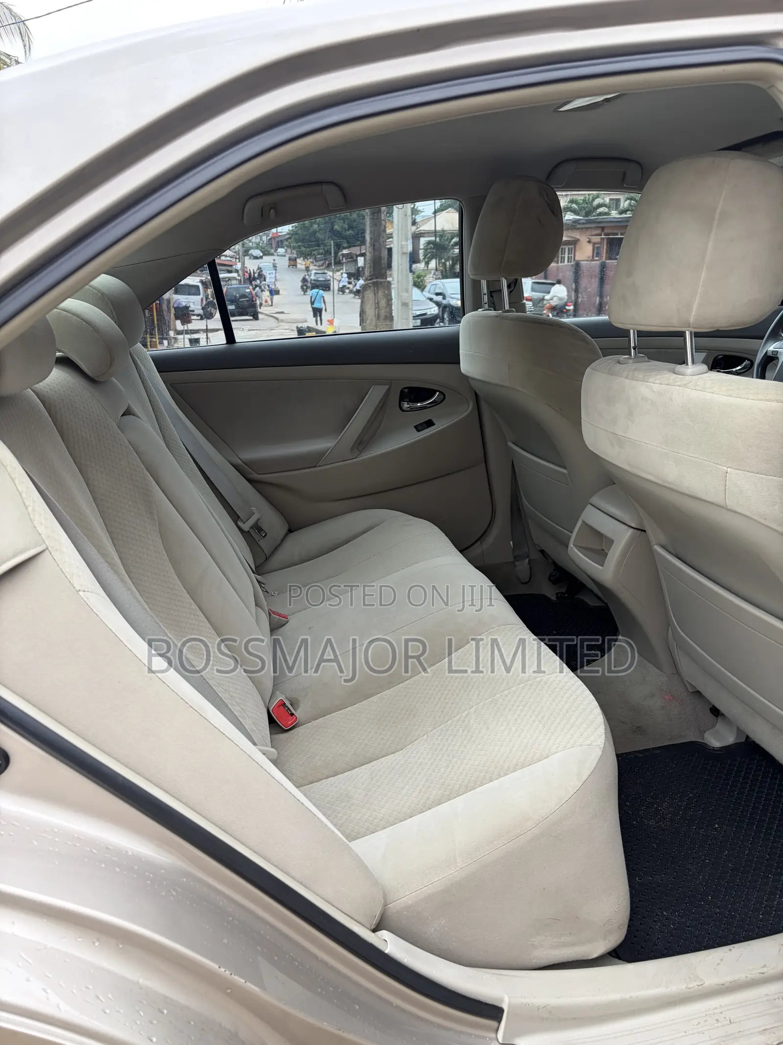 Toyota Camry LE 4dr Sedan (2.4L 4cyl 5A) 2008 Gold
