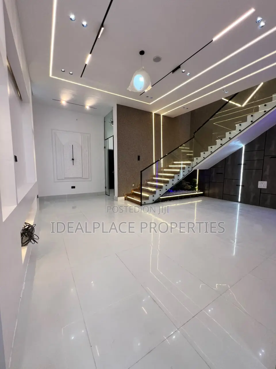 4bdrm House in Ikota for sale