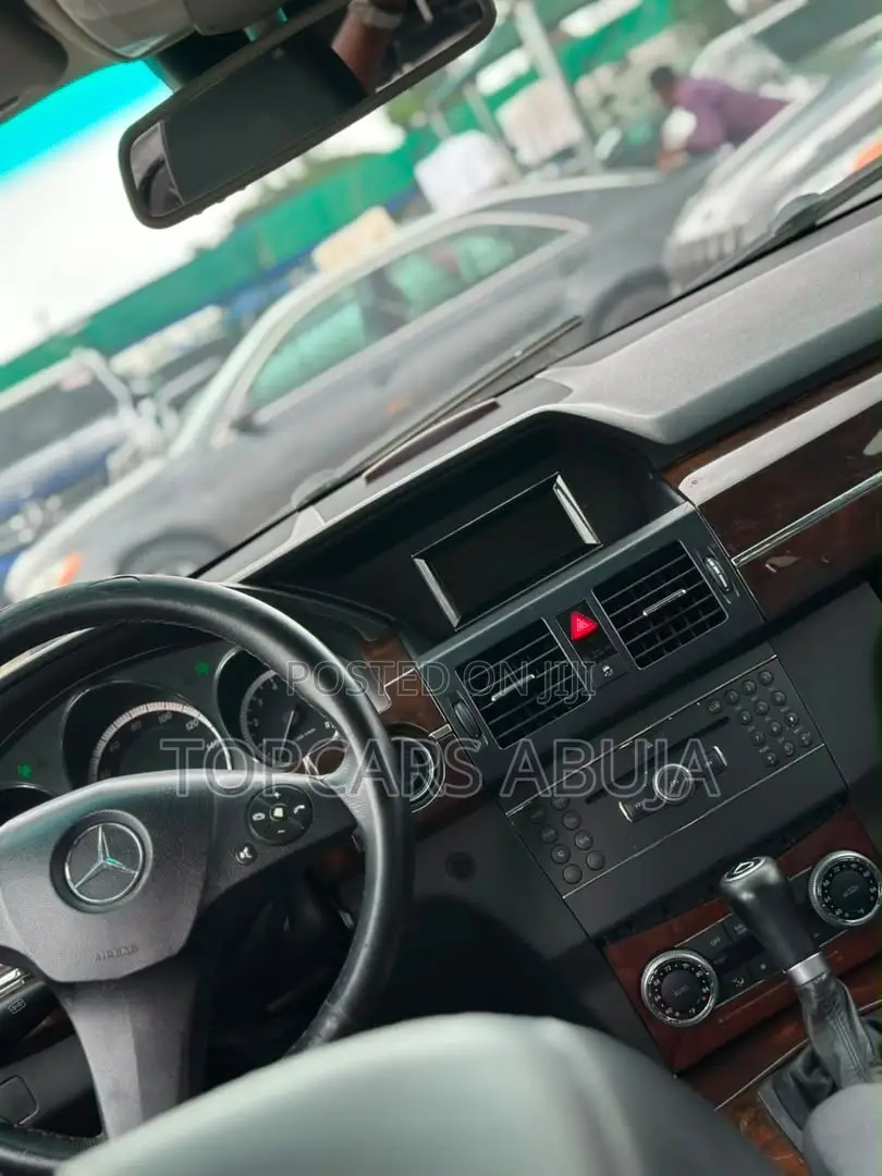 Mercedes-Benz GLK-Class 350 4MATIC 2010 White