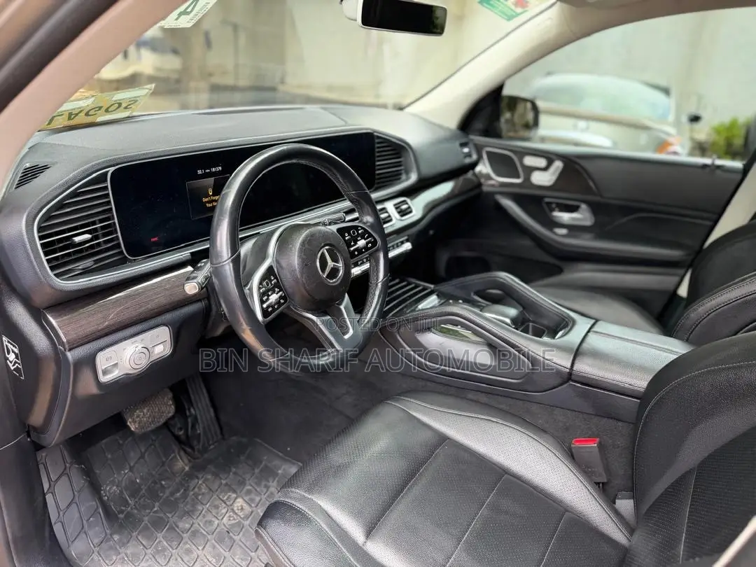 Mercedes-Benz GLE-Class 2020 Beige