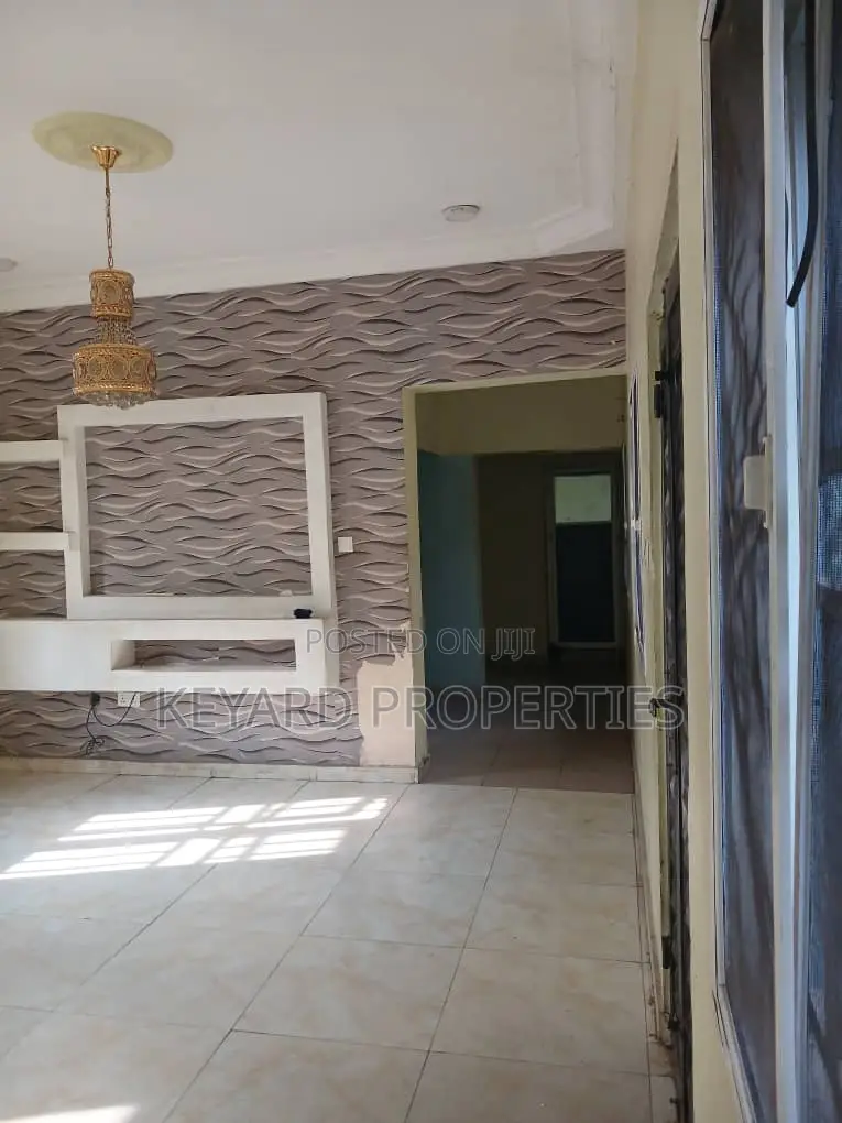 4bdrm Duplex in Wuse 2 for rent