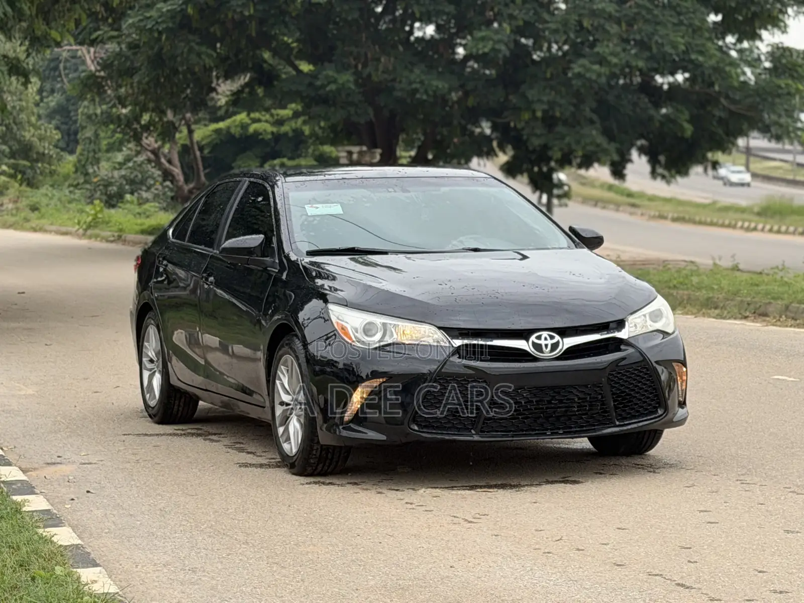 Toyota Camry LE 4dr Sedan (2.5L 4cyl 6A) 2016 Black