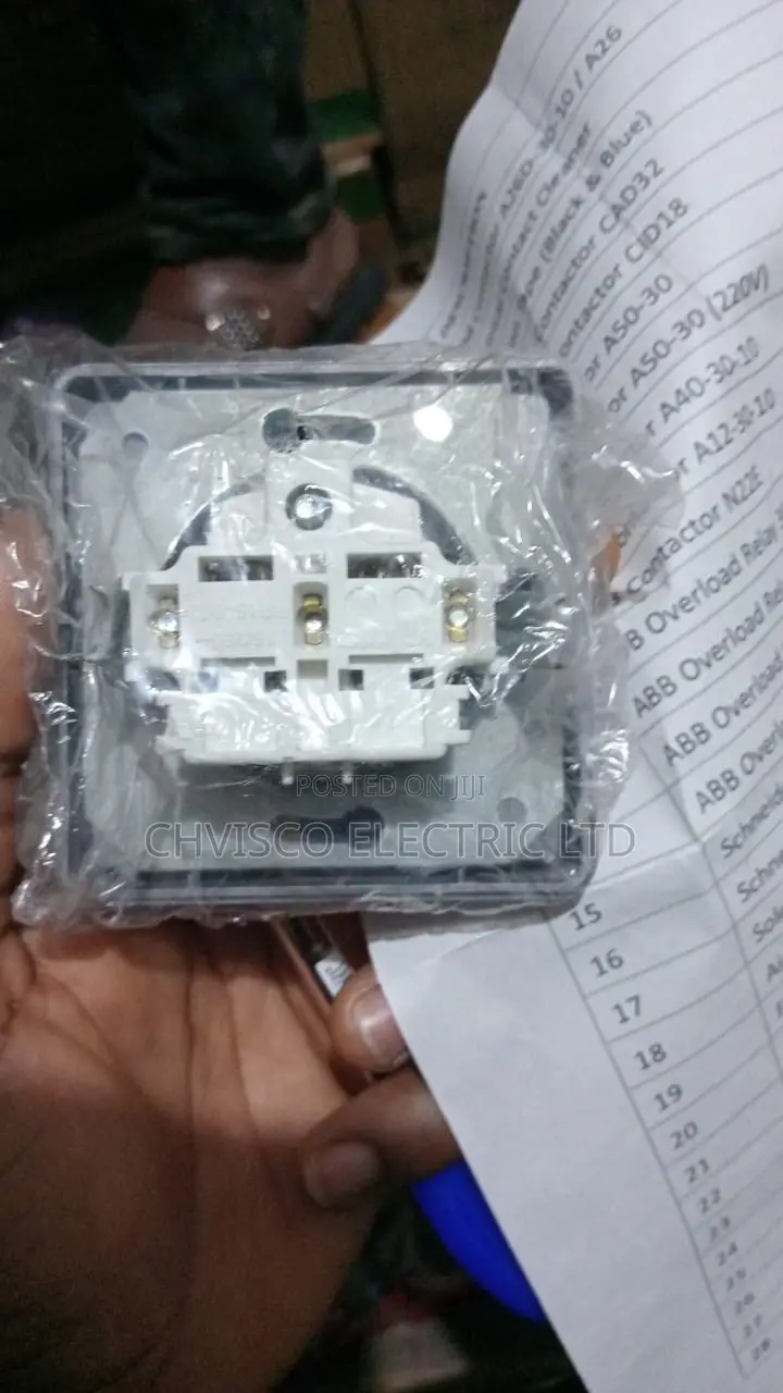 2 Pin Marine Sockets